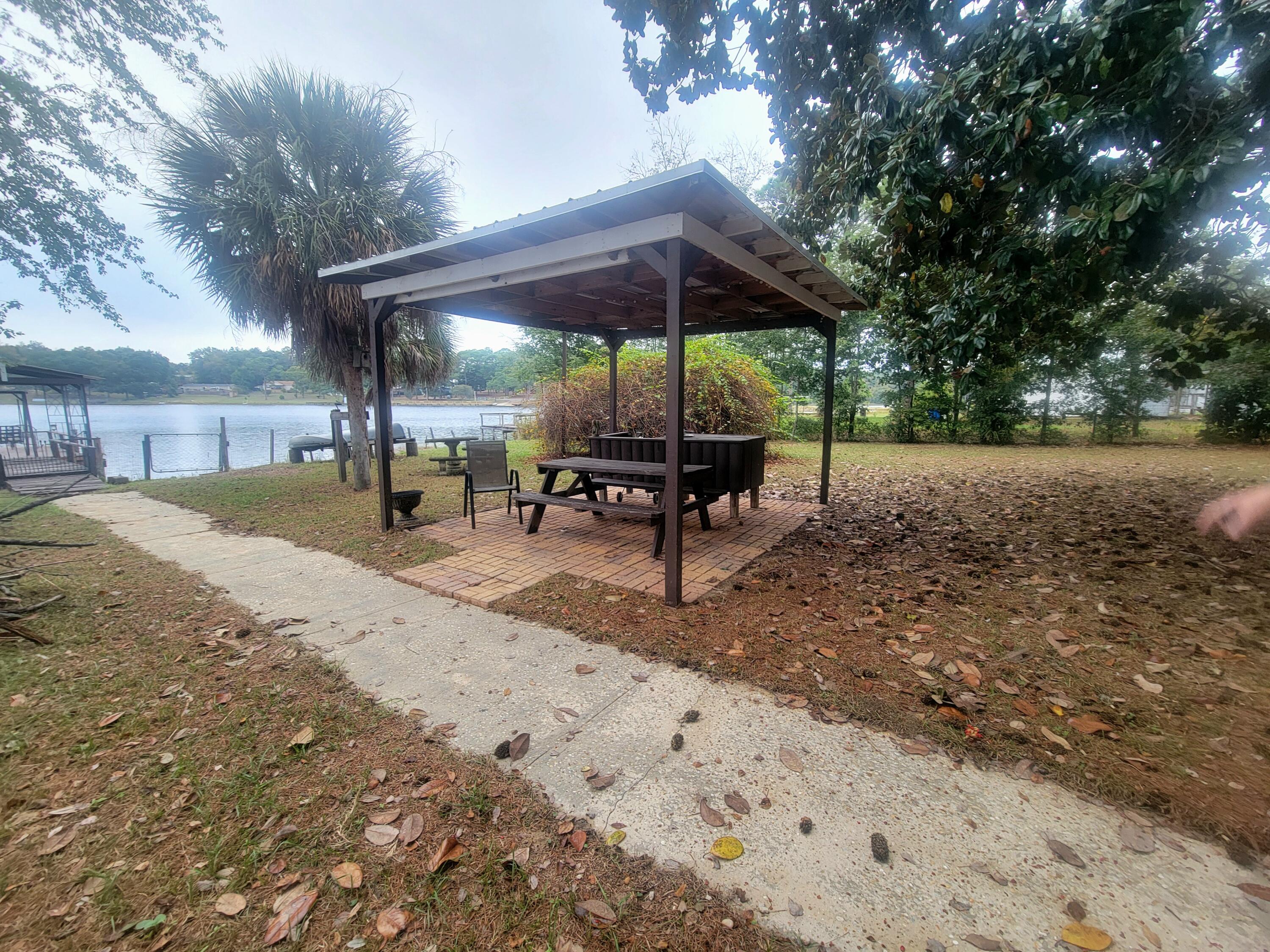 PARADISE ISLAND - Residential