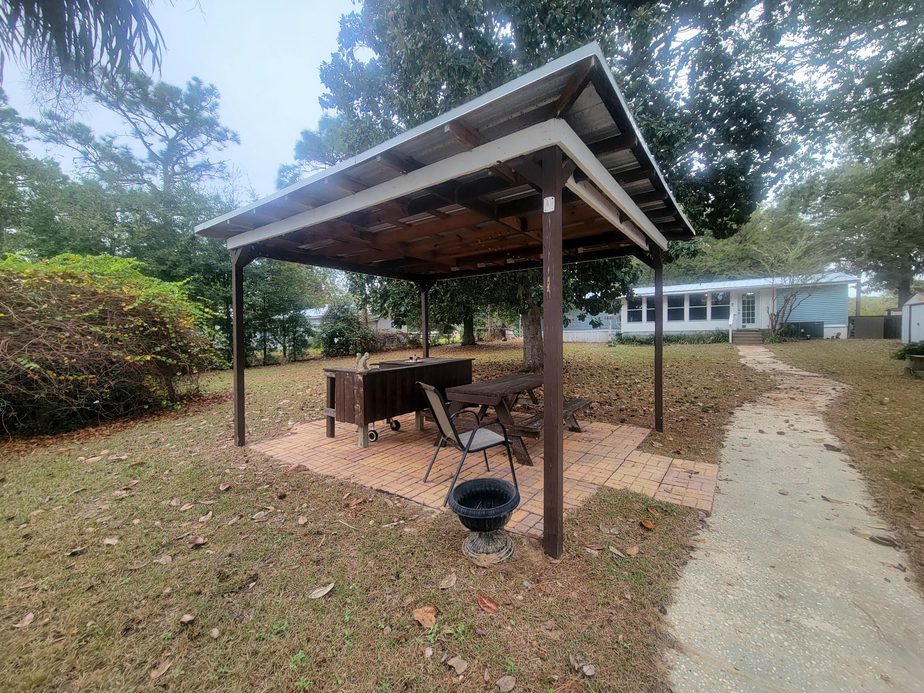 PARADISE ISLAND - Residential