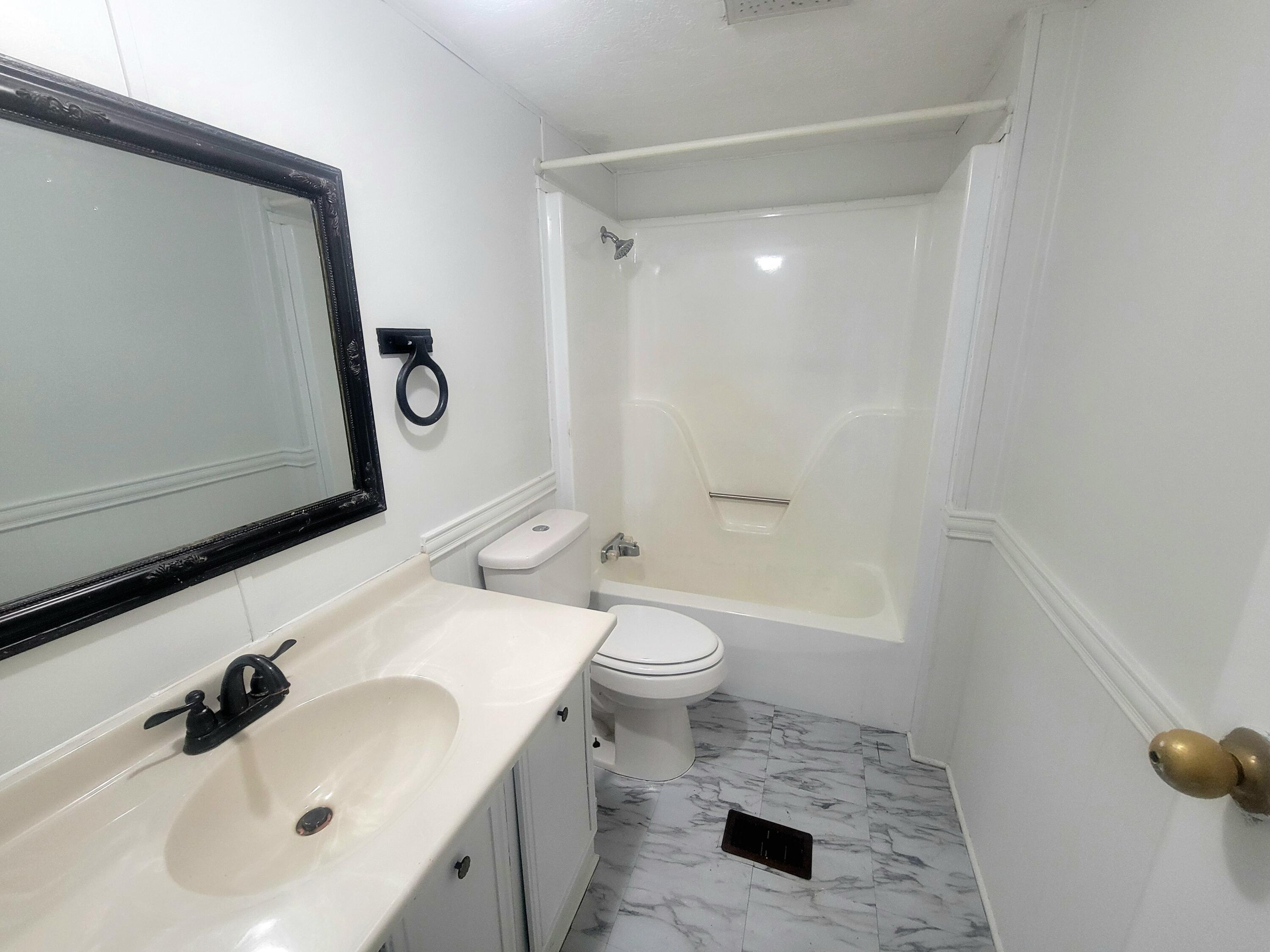 PARADISE ISLAND - Residential