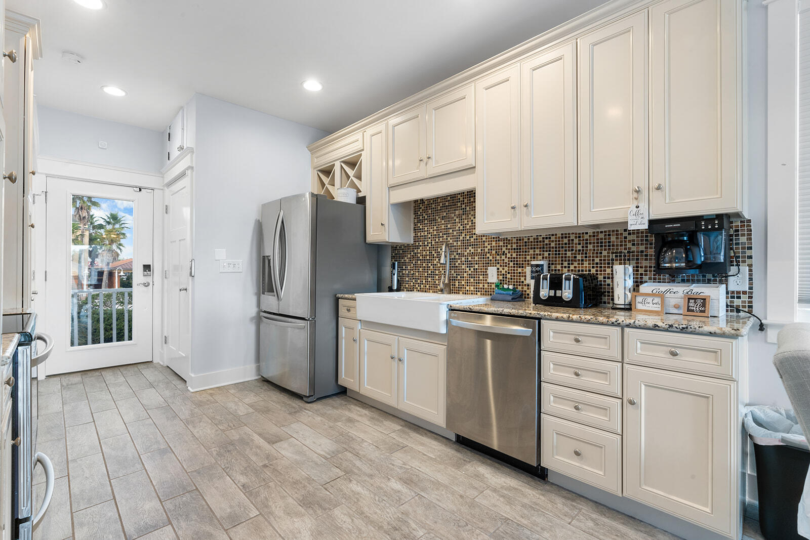 CRYSTAL BEACH - Residential