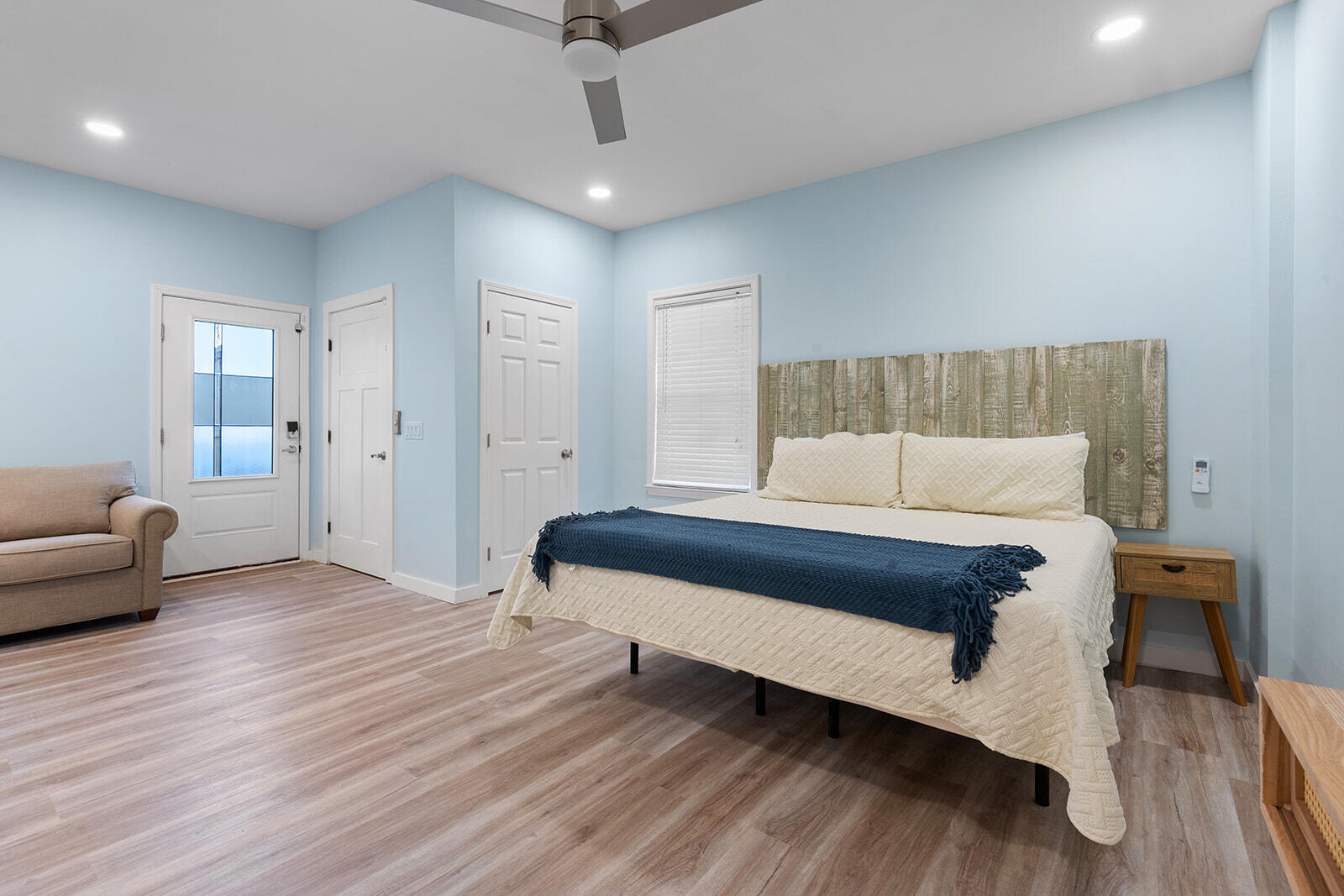 CRYSTAL BEACH - Residential