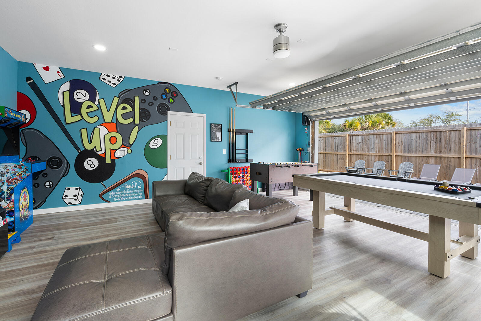 CRYSTAL BEACH - Residential