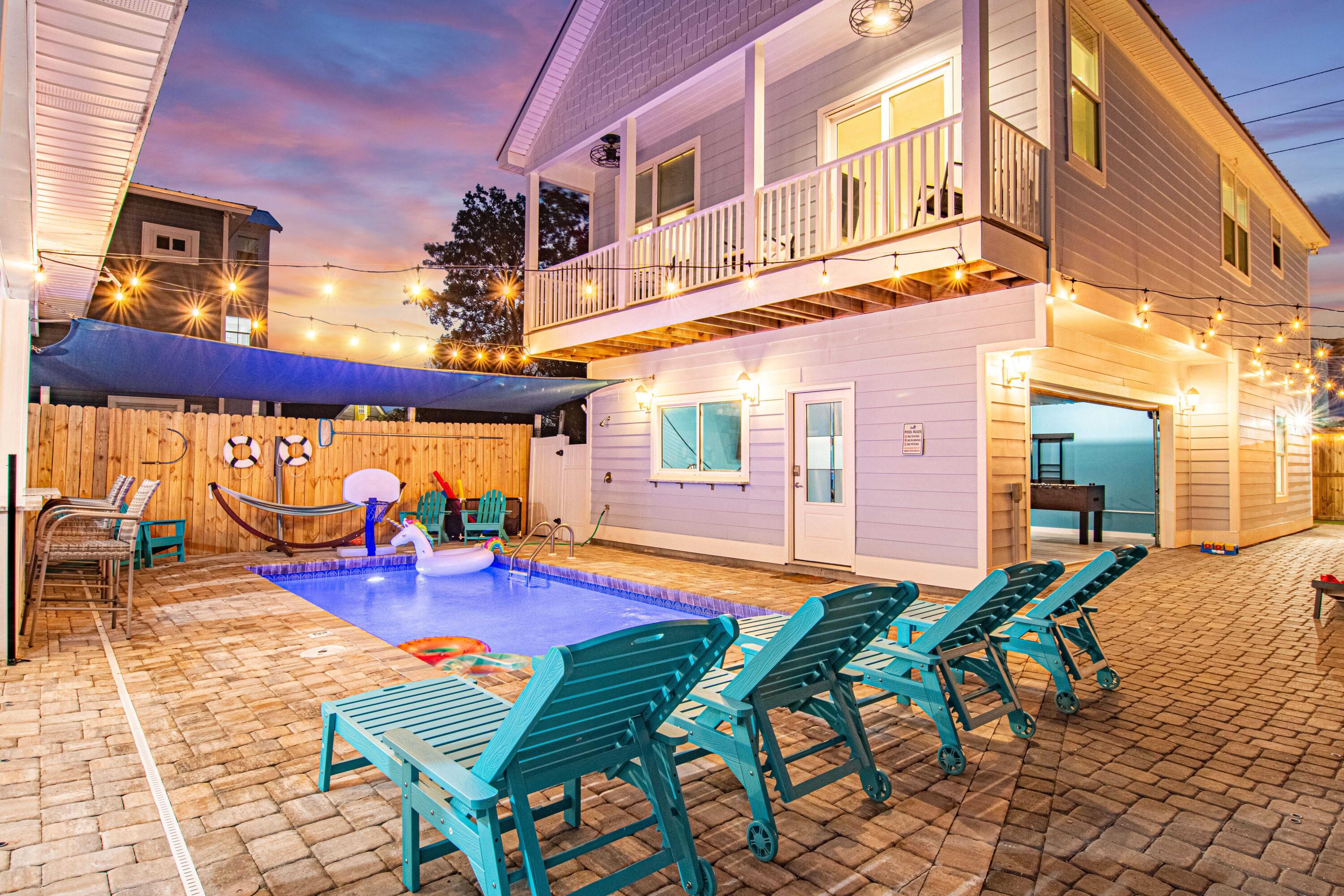 CRYSTAL BEACH - Residential