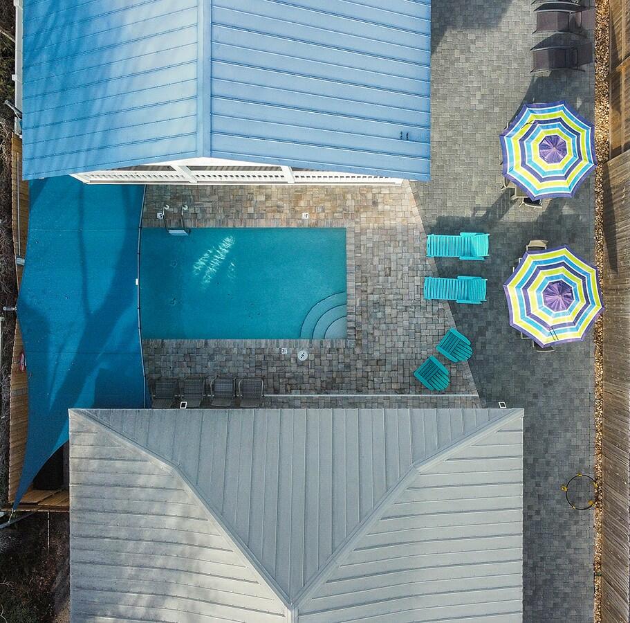CRYSTAL BEACH - Residential