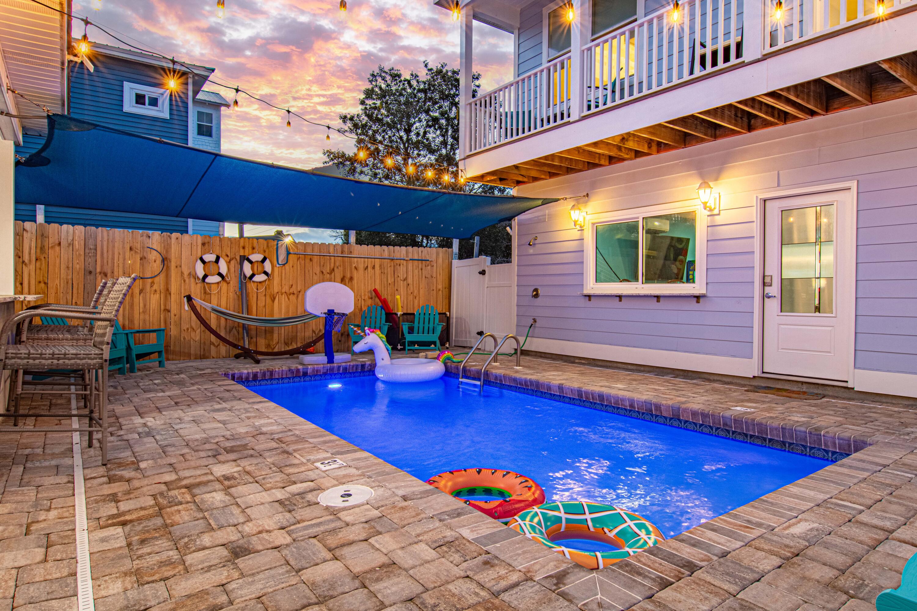 CRYSTAL BEACH - Residential