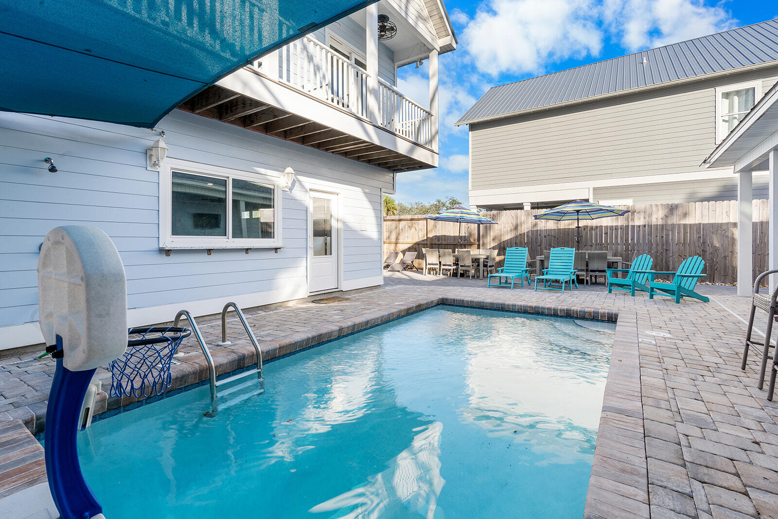 CRYSTAL BEACH - Residential