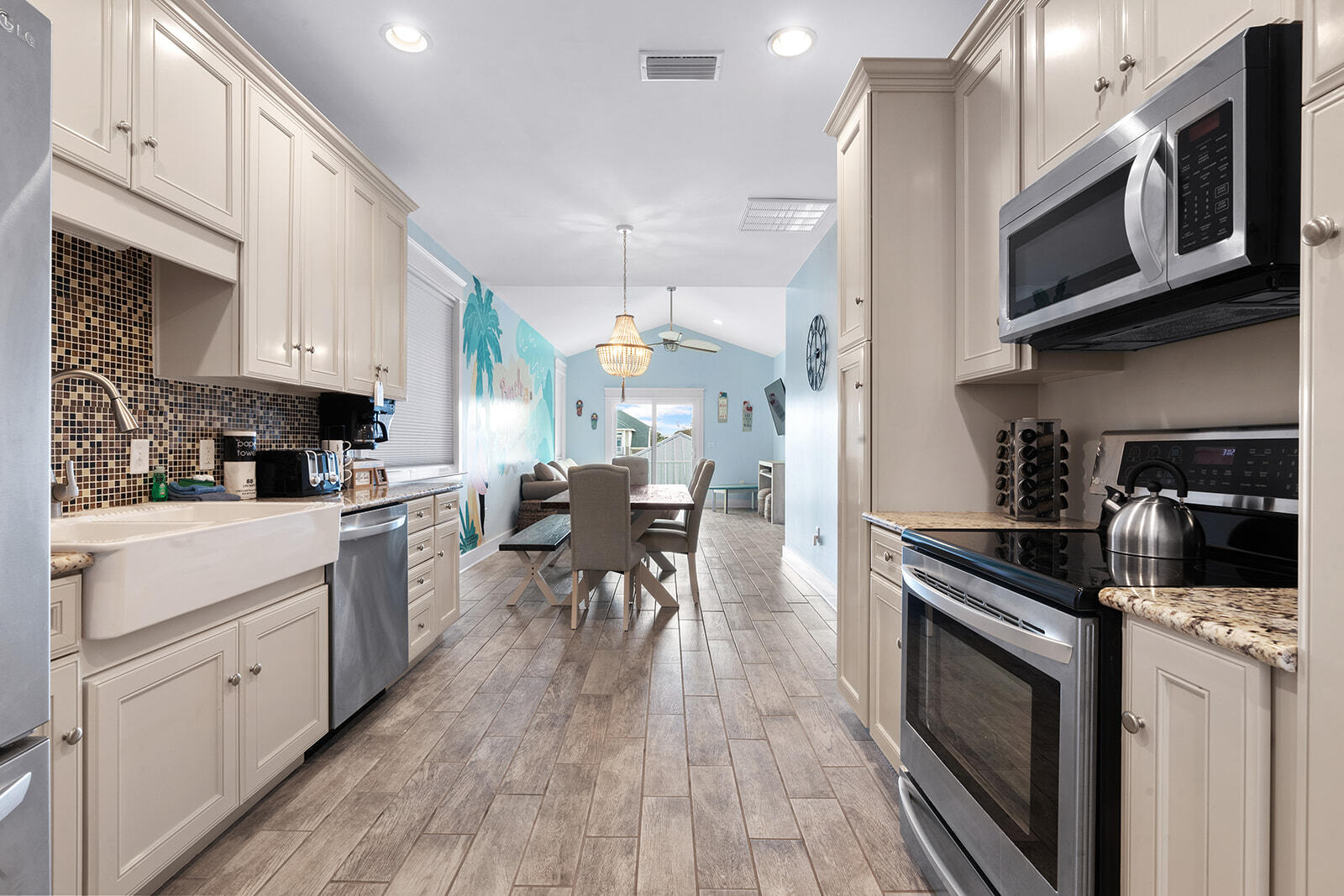 CRYSTAL BEACH - Residential