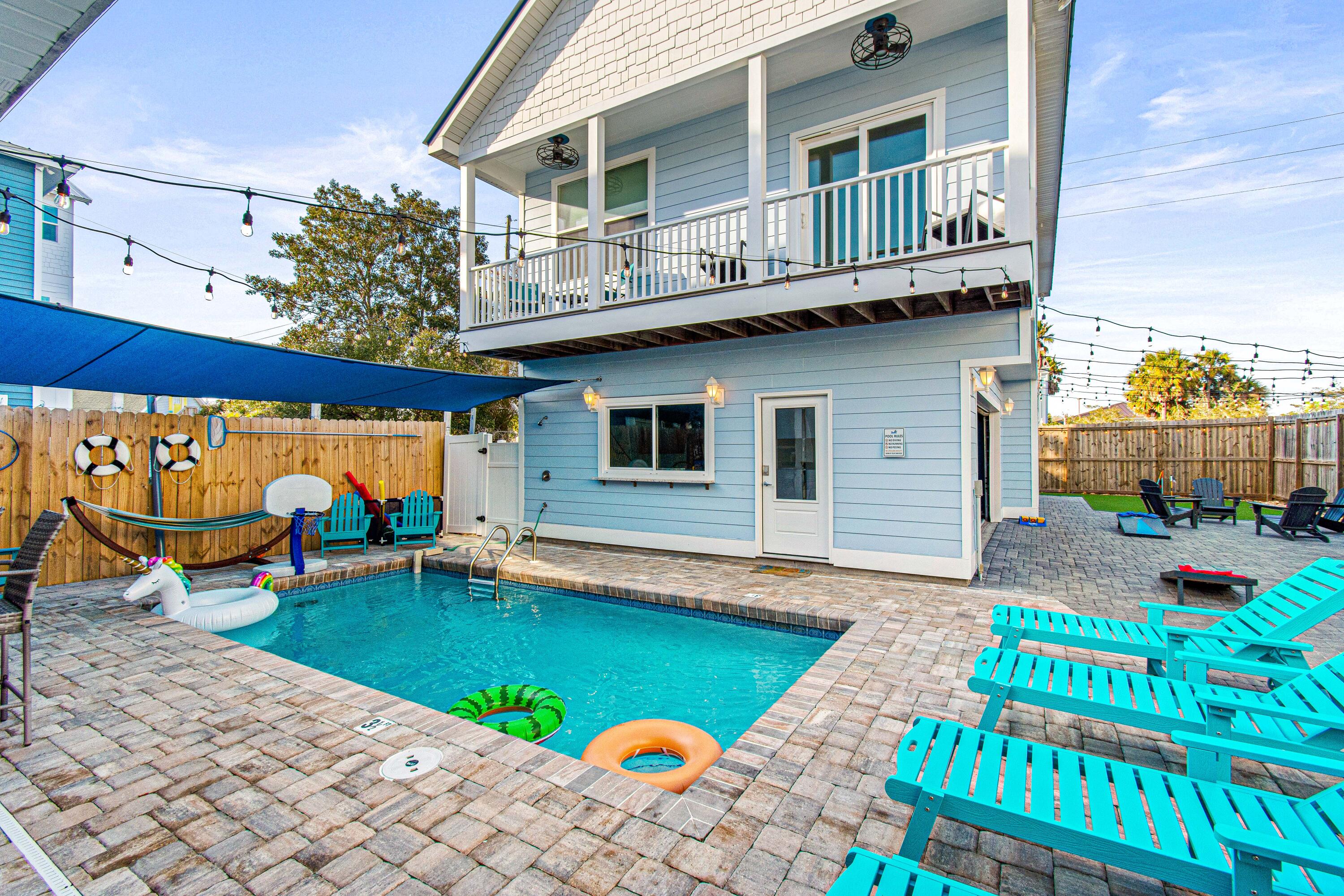 CRYSTAL BEACH - Residential