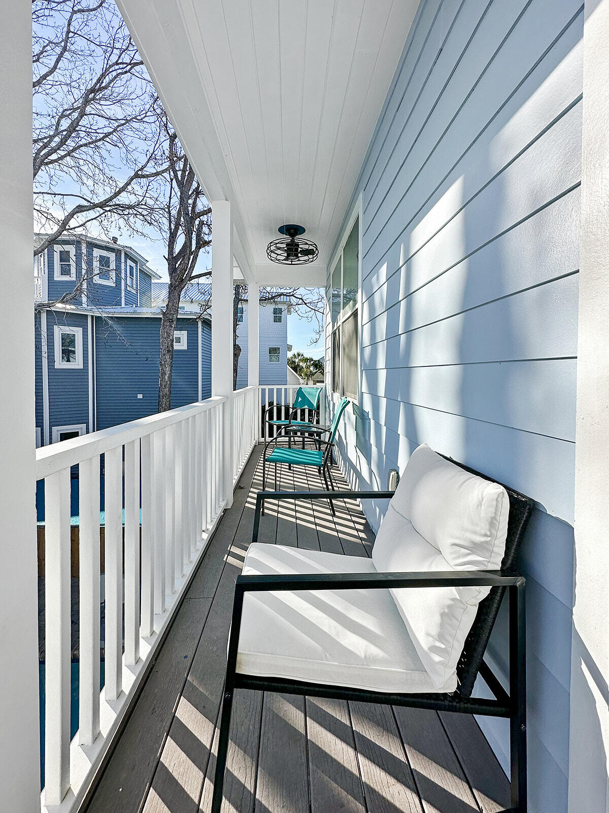 CRYSTAL BEACH - Residential