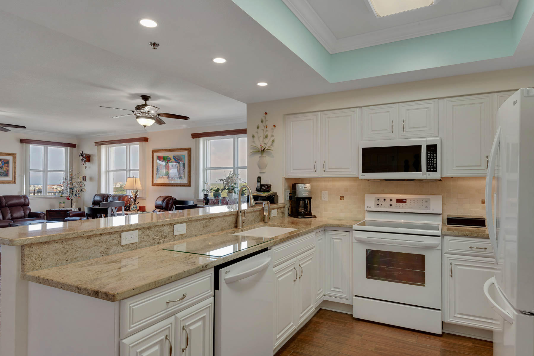 ARIEL DUNES II - Residential