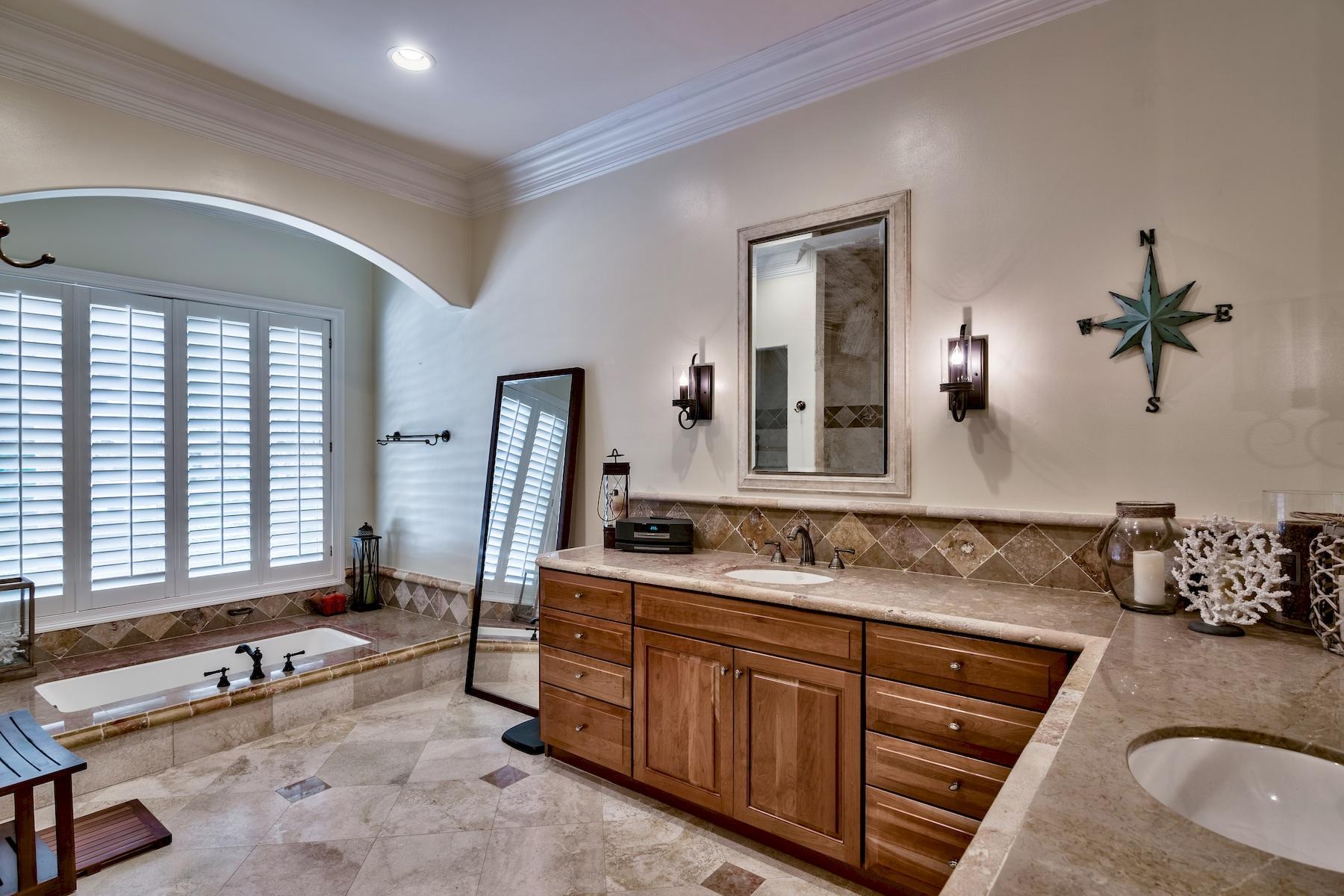 REGATTA BAY PH 1 - Residential