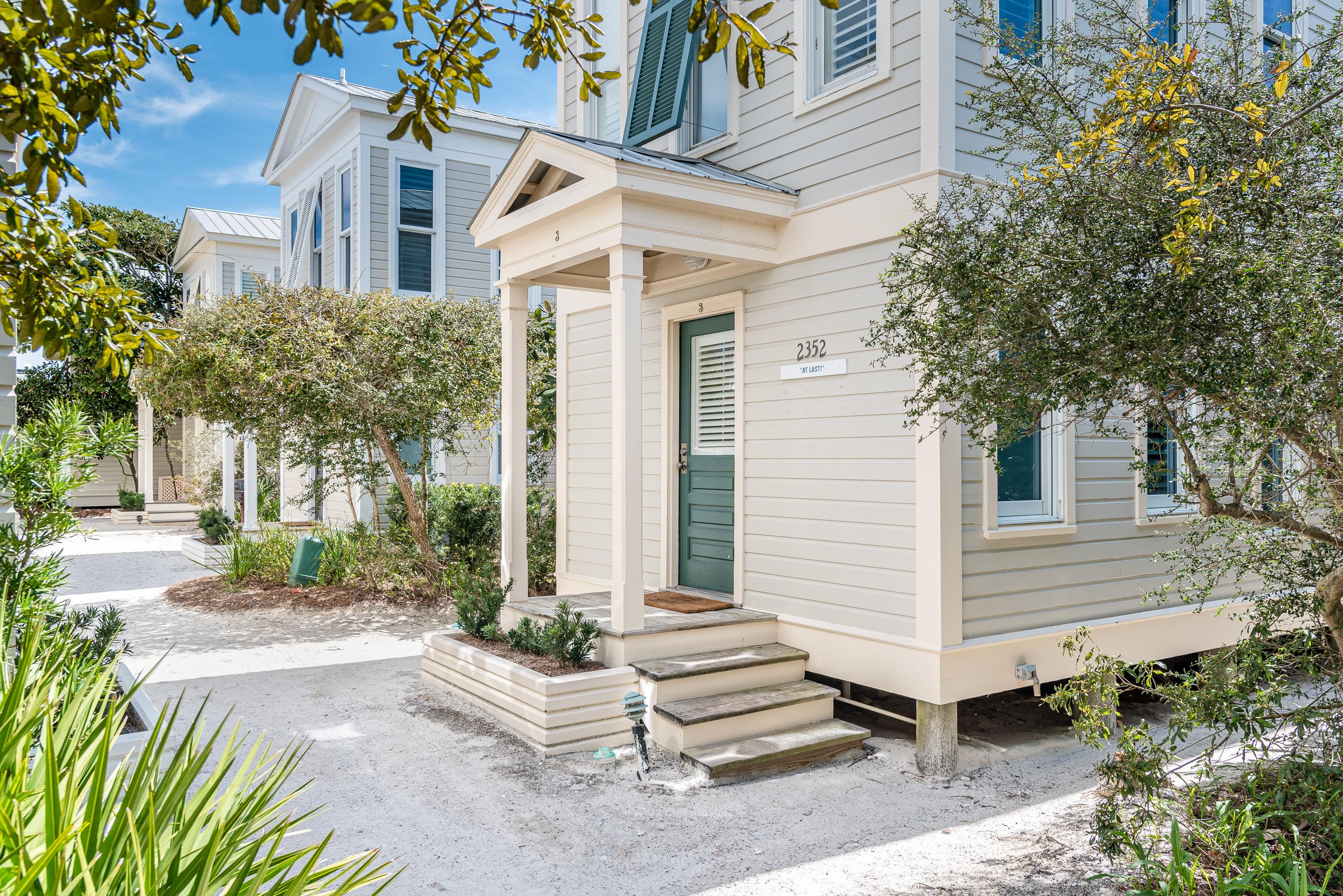 SEASIDE 16 - Residential
