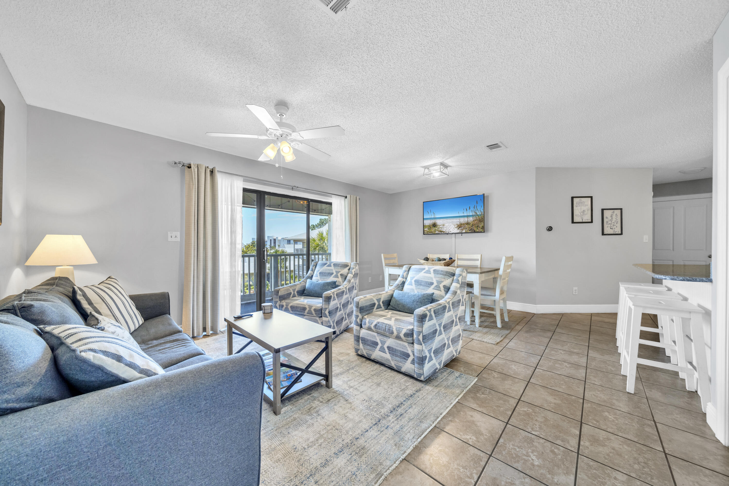 BEACHWOOD VILLAS CONDO PH 2 - Residential