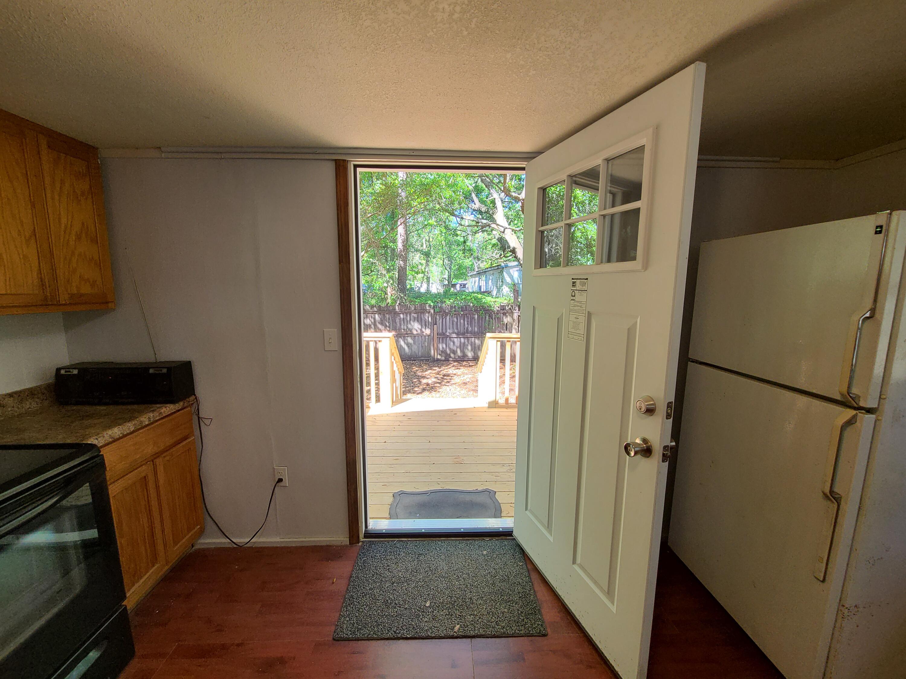 LEGEND WOODS ESTATES UNREC - Residential