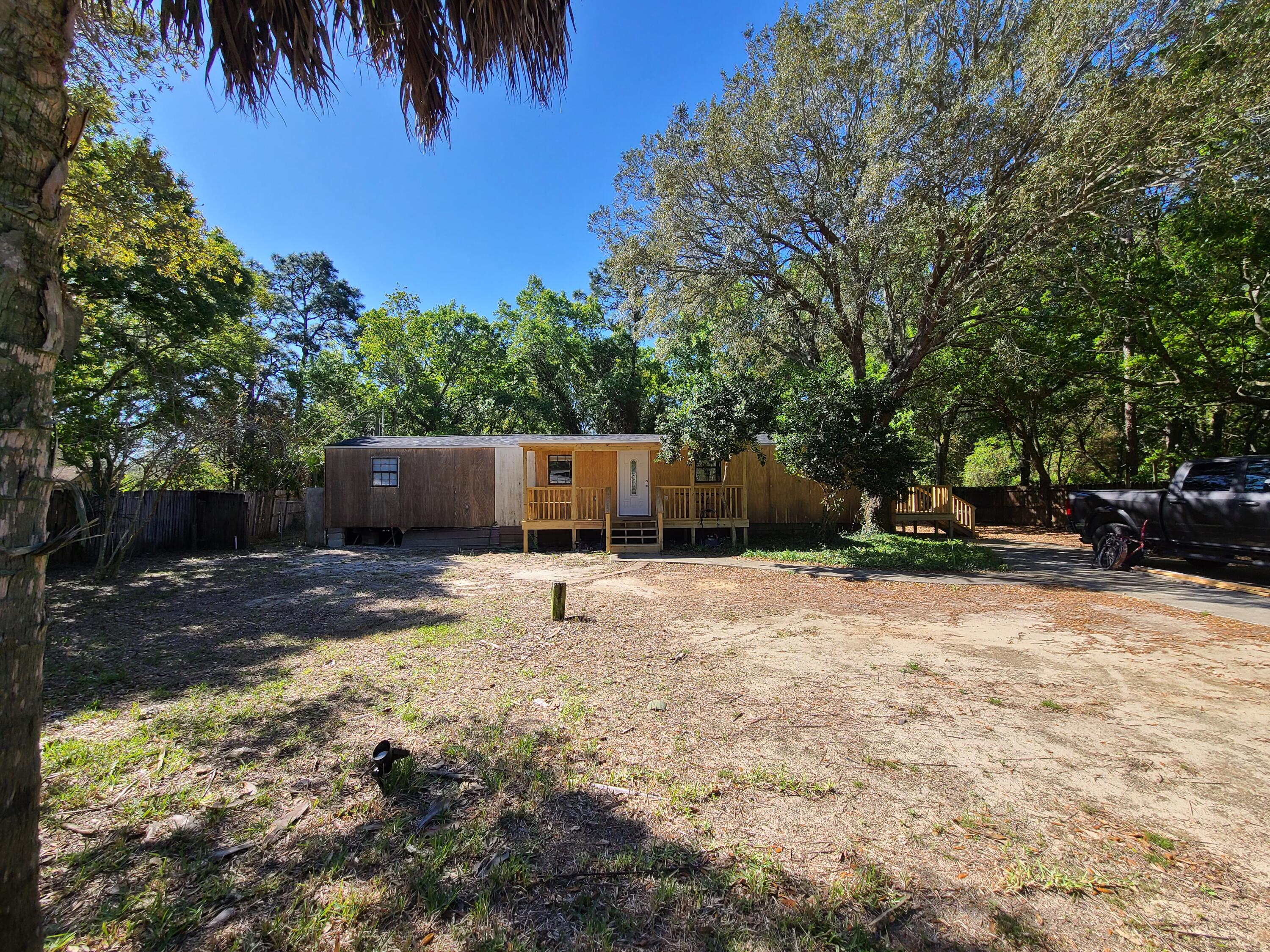 LEGEND WOODS ESTATES UNREC - Residential