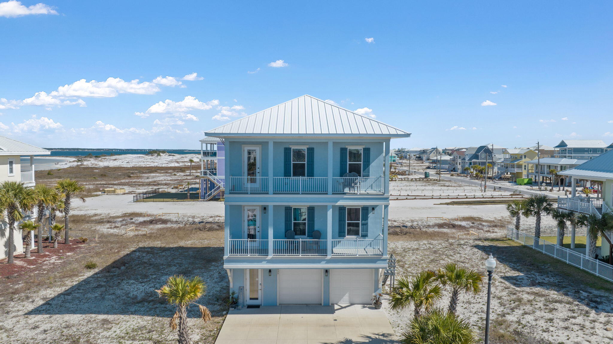 CARIBBEAN ISLES - Residential