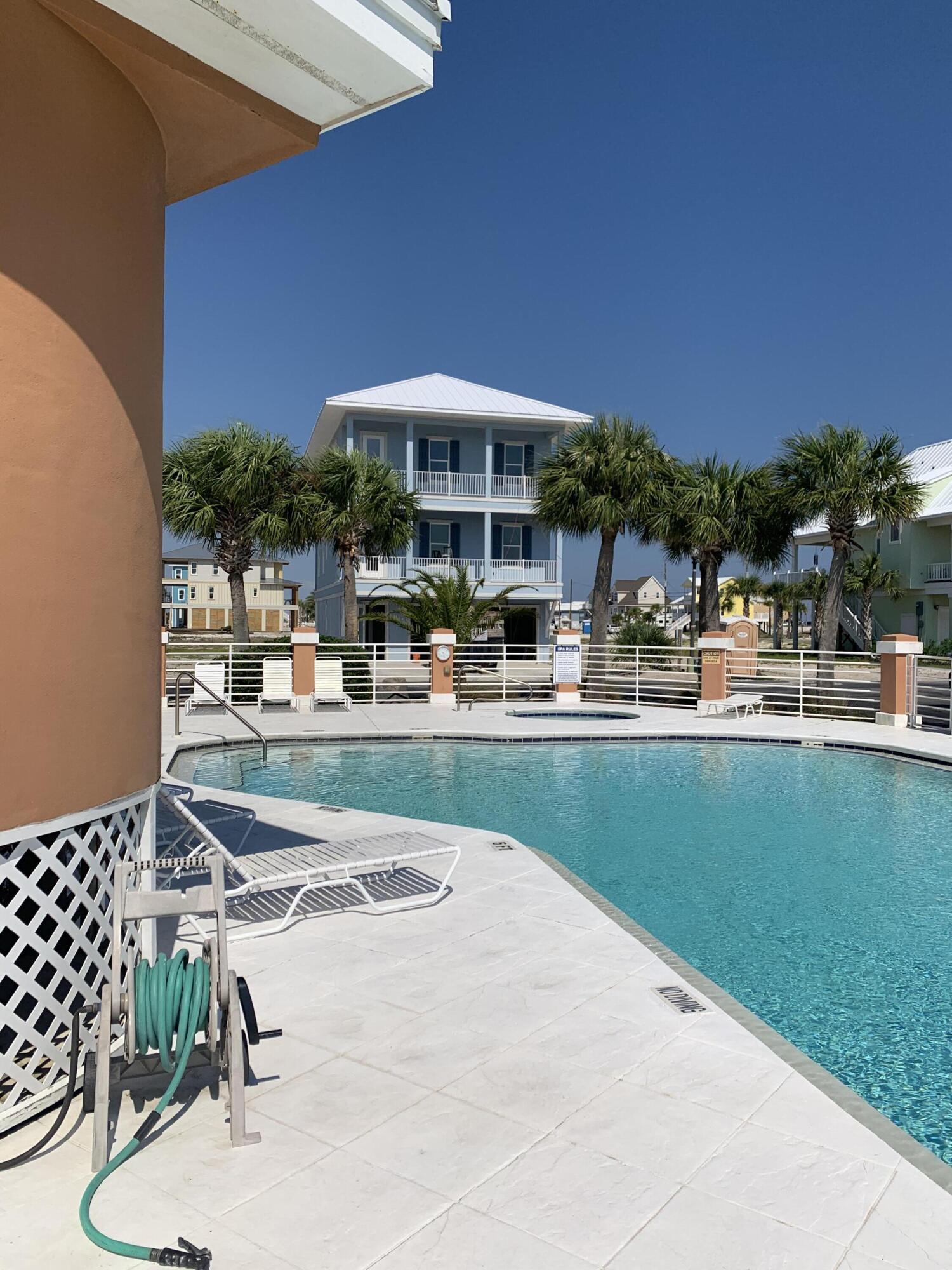 CARIBBEAN ISLES - Residential