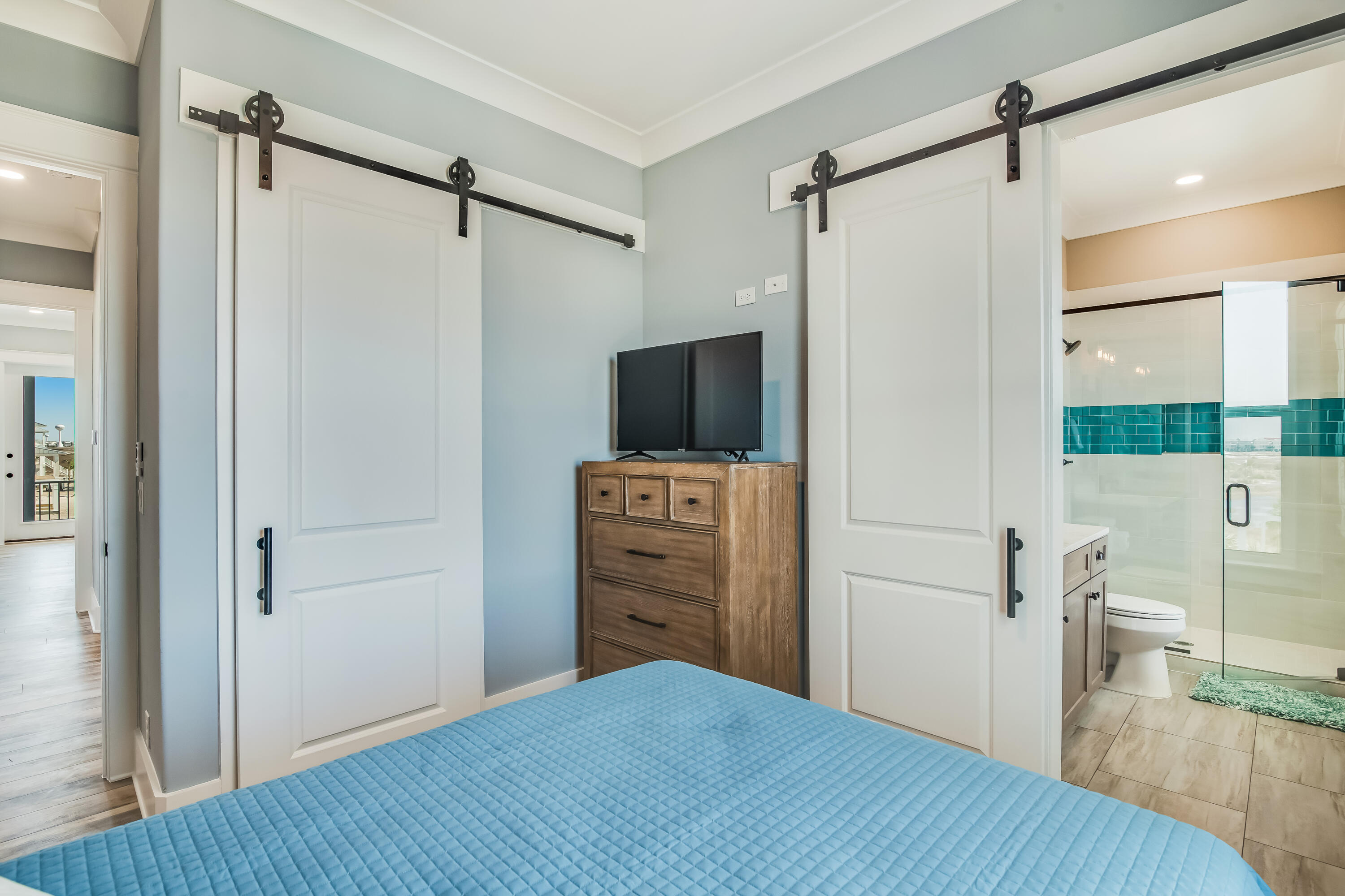 CARIBBEAN ISLES - Residential