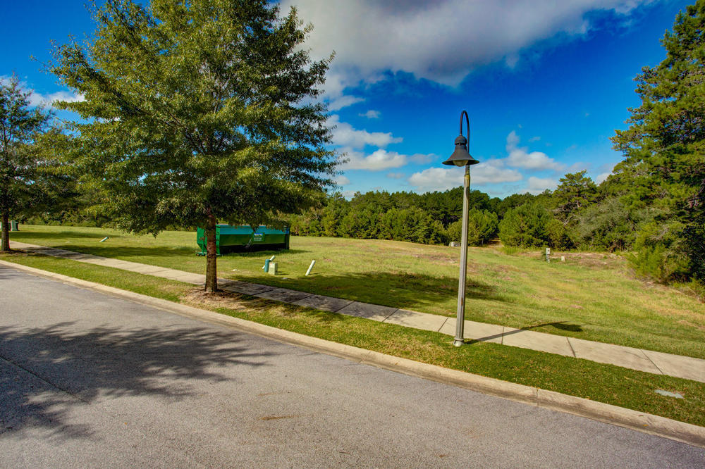 LAGRANGE LANDING - Residential