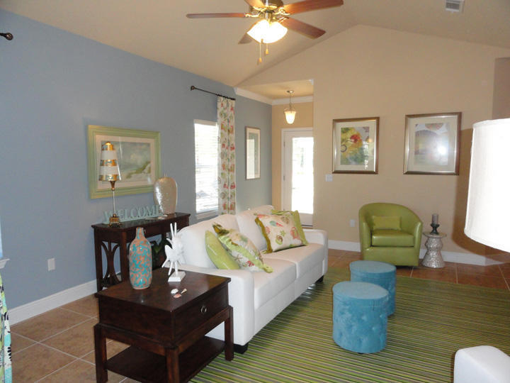 LAGRANGE LANDING - Residential