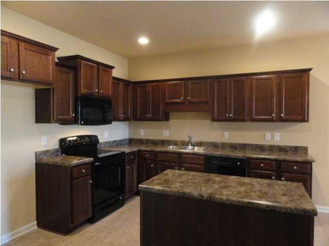 LAGRANGE LANDING - Residential