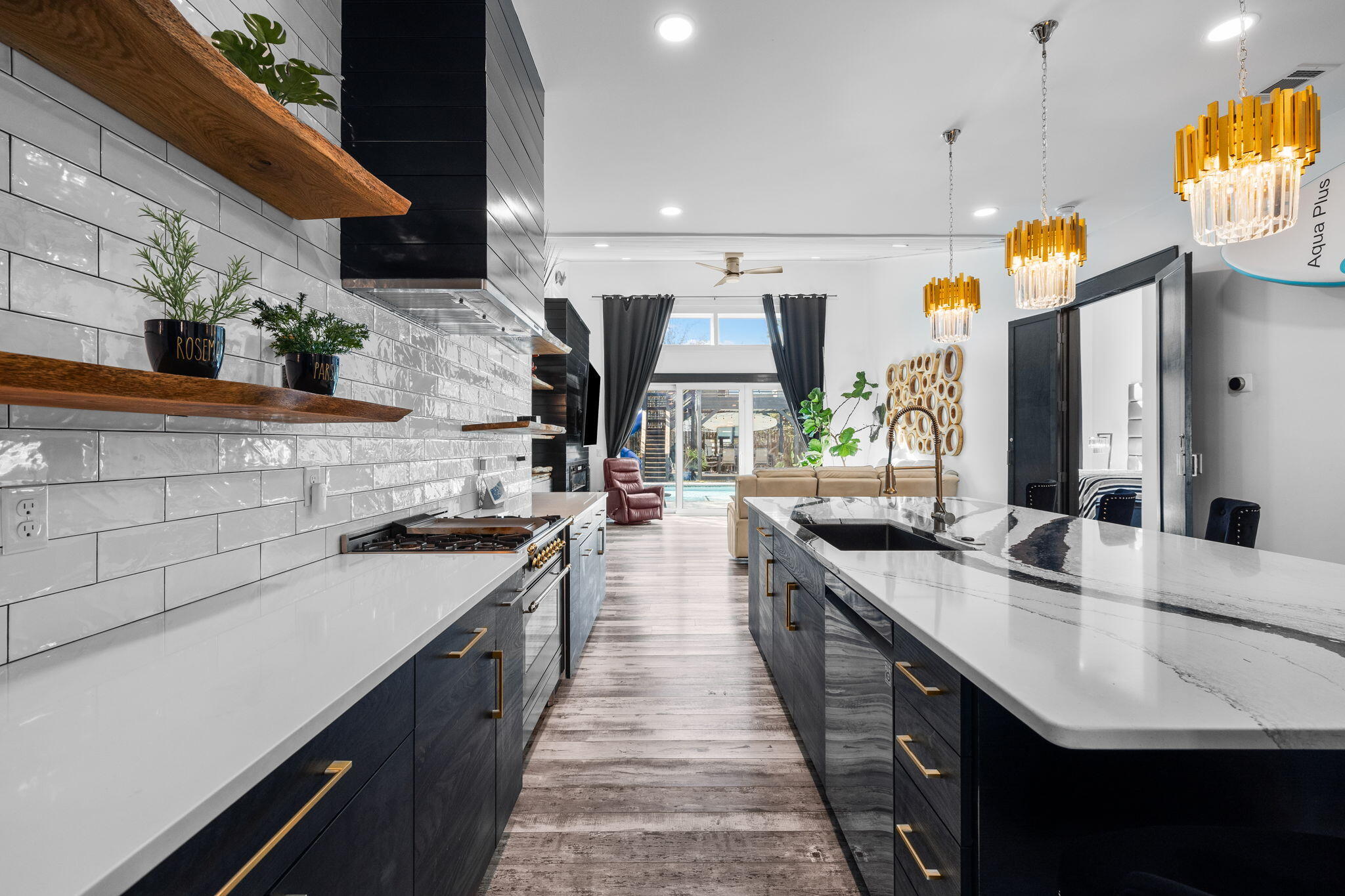 NO RECORDED SUBDIVISION - Residential