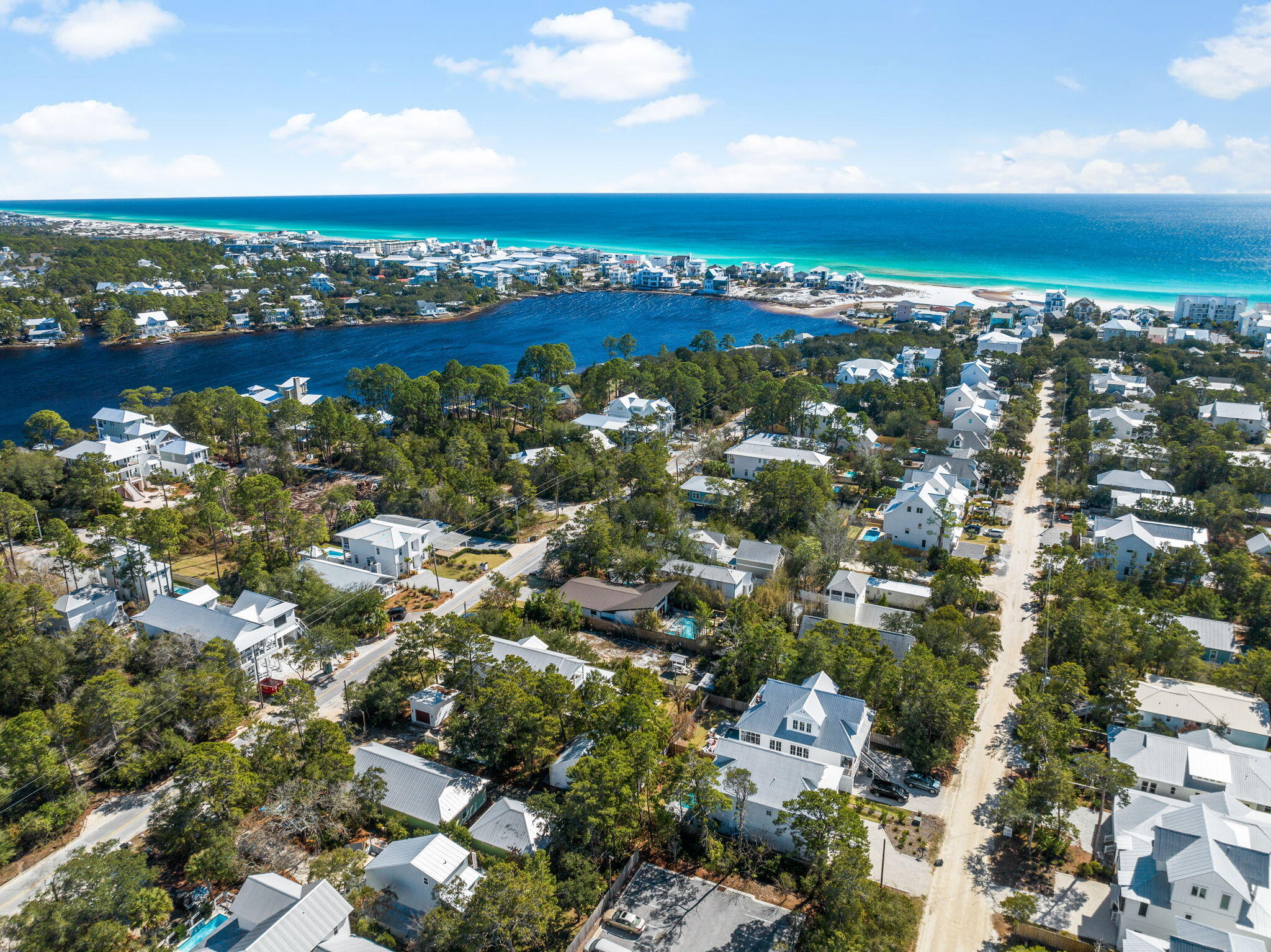 NO RECORDED SUBDIVISION - Residential