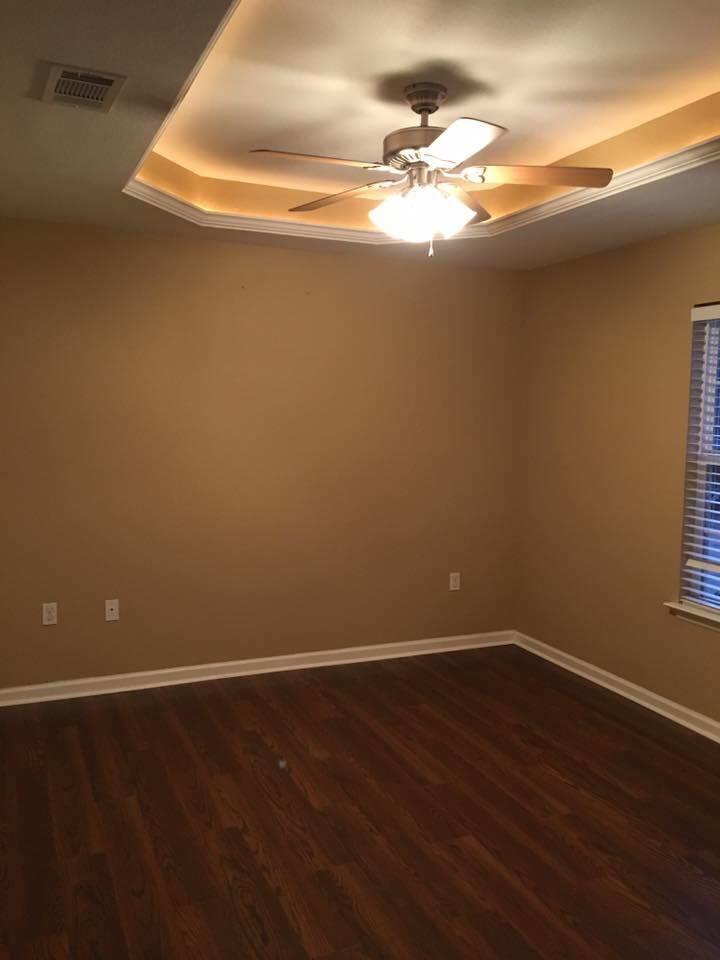 6007 Robin Road - Residential