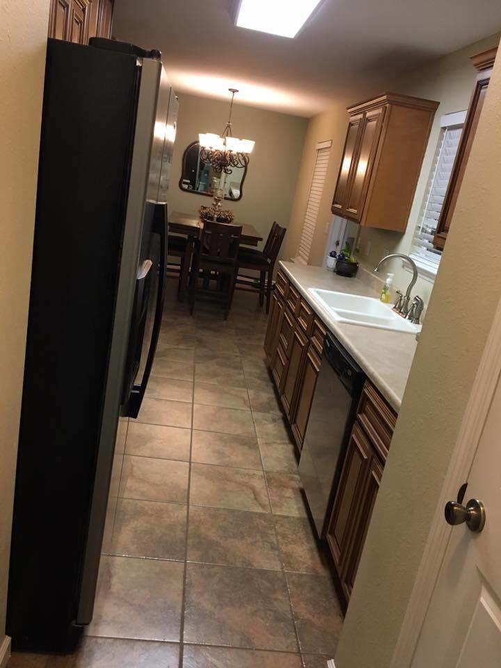 6007 Robin Road - Residential