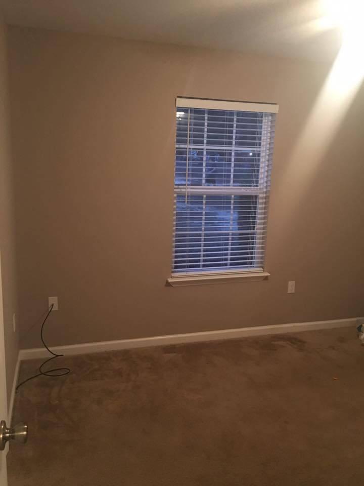 6007 Robin Road - Residential