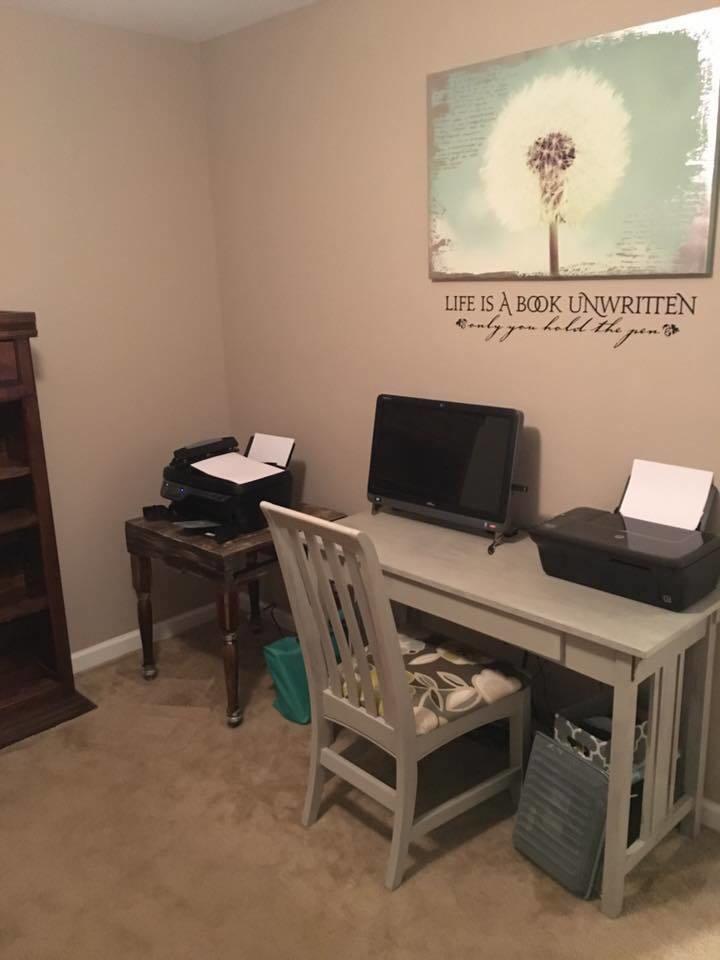 6007 Robin Road - Residential