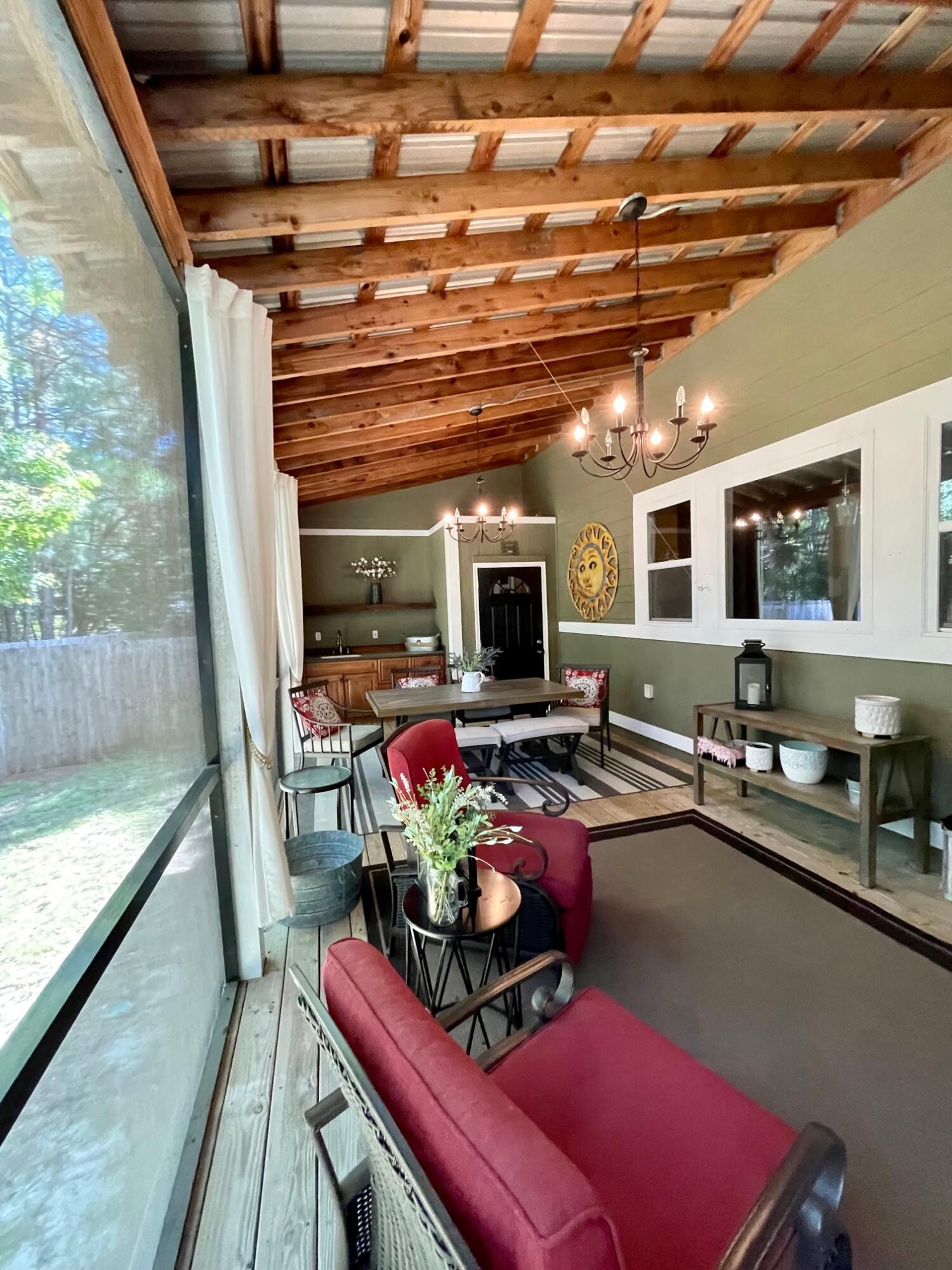 TOWN OF SANTA ROSA - Residential