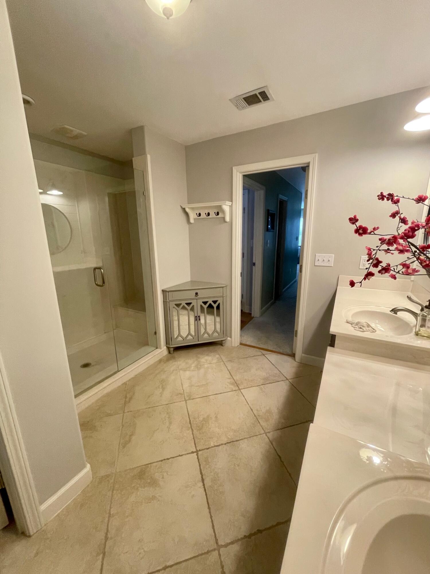 TOWN OF SANTA ROSA - Residential