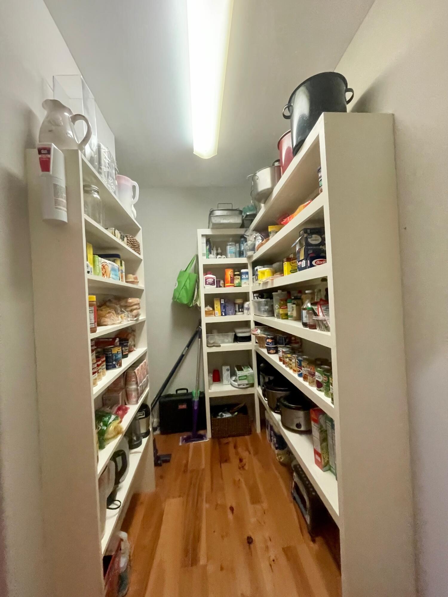 TOWN OF SANTA ROSA - Residential