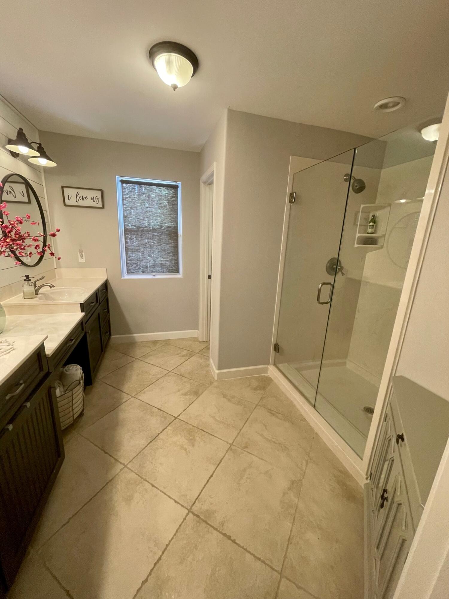 TOWN OF SANTA ROSA - Residential