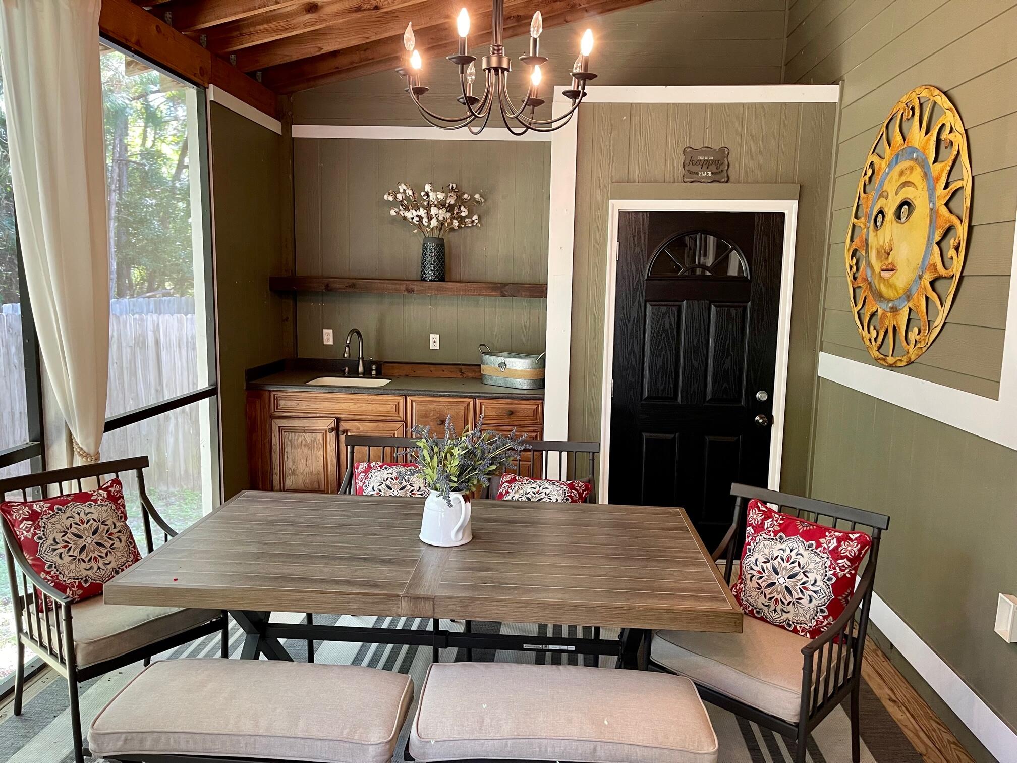 TOWN OF SANTA ROSA - Residential