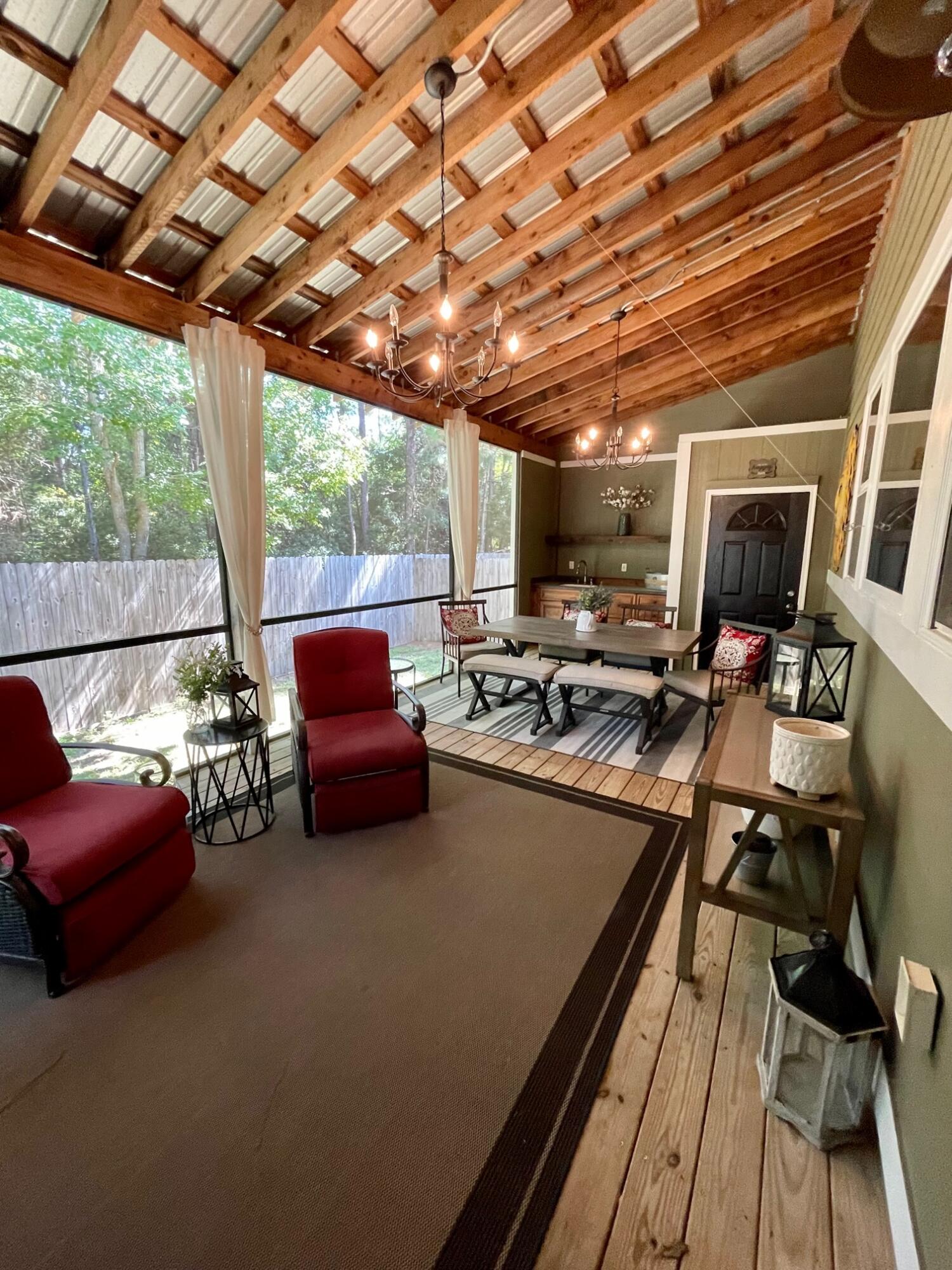 TOWN OF SANTA ROSA - Residential