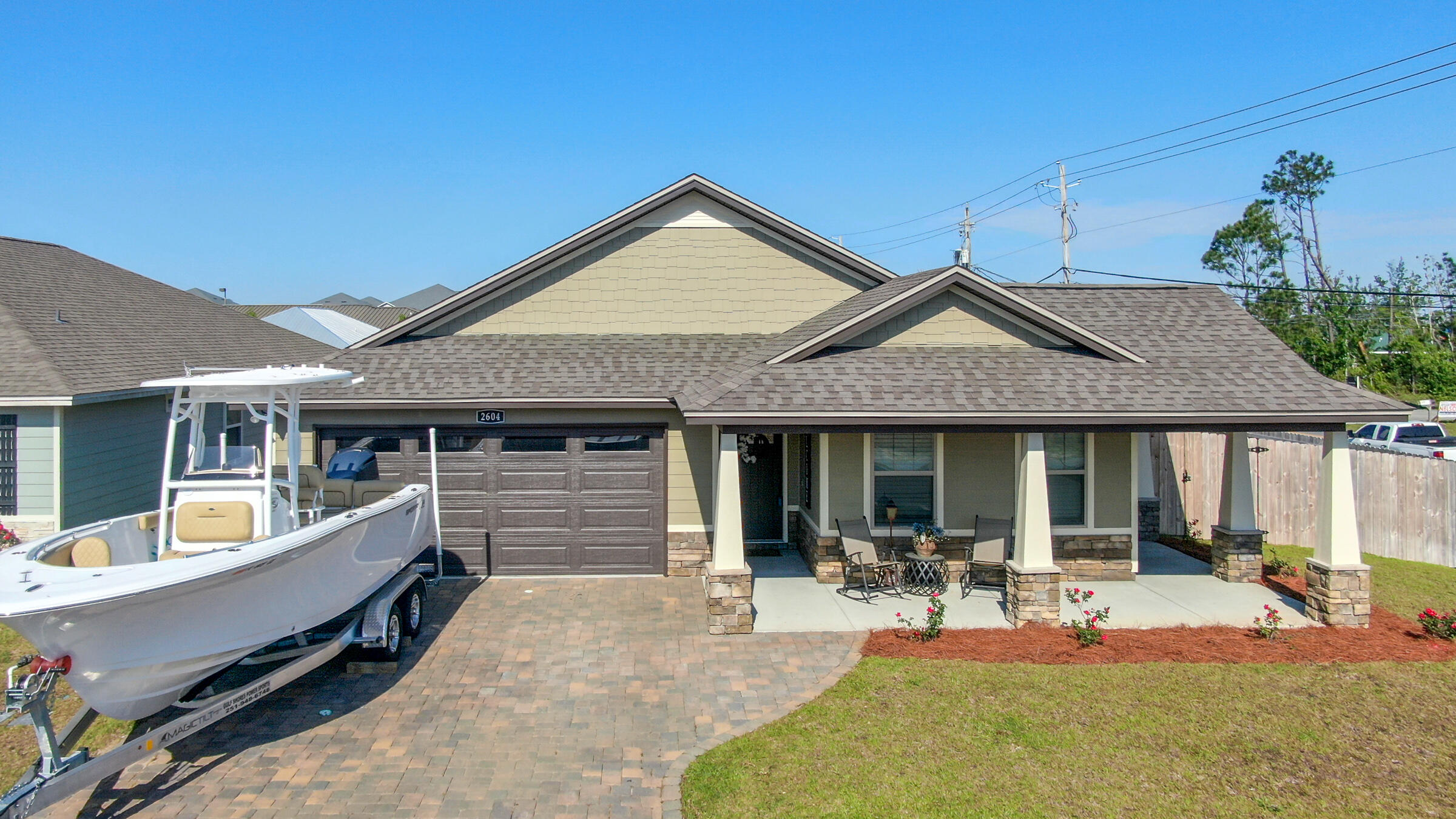 Ashlee Manor - Residential