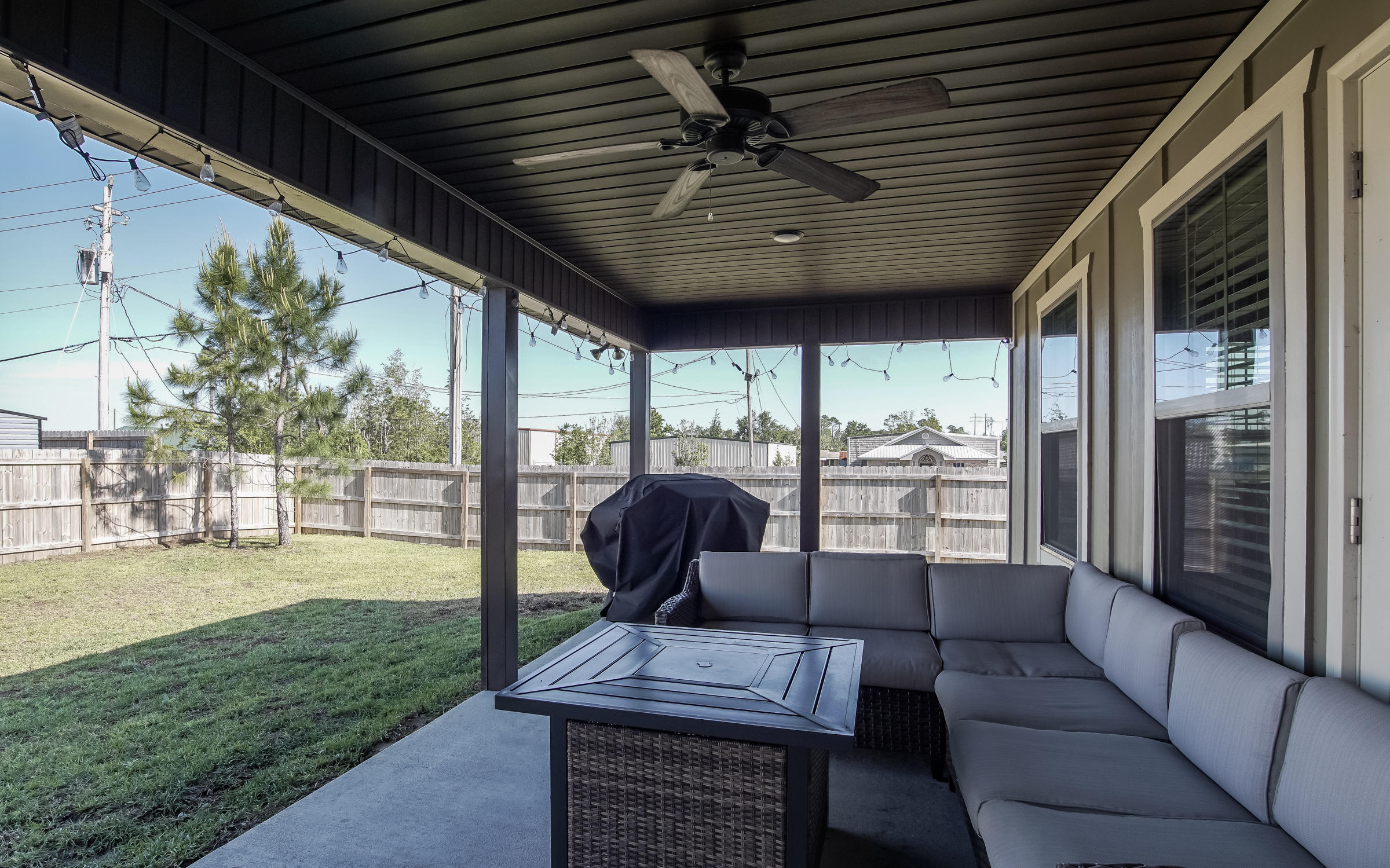 Ashlee Manor - Residential