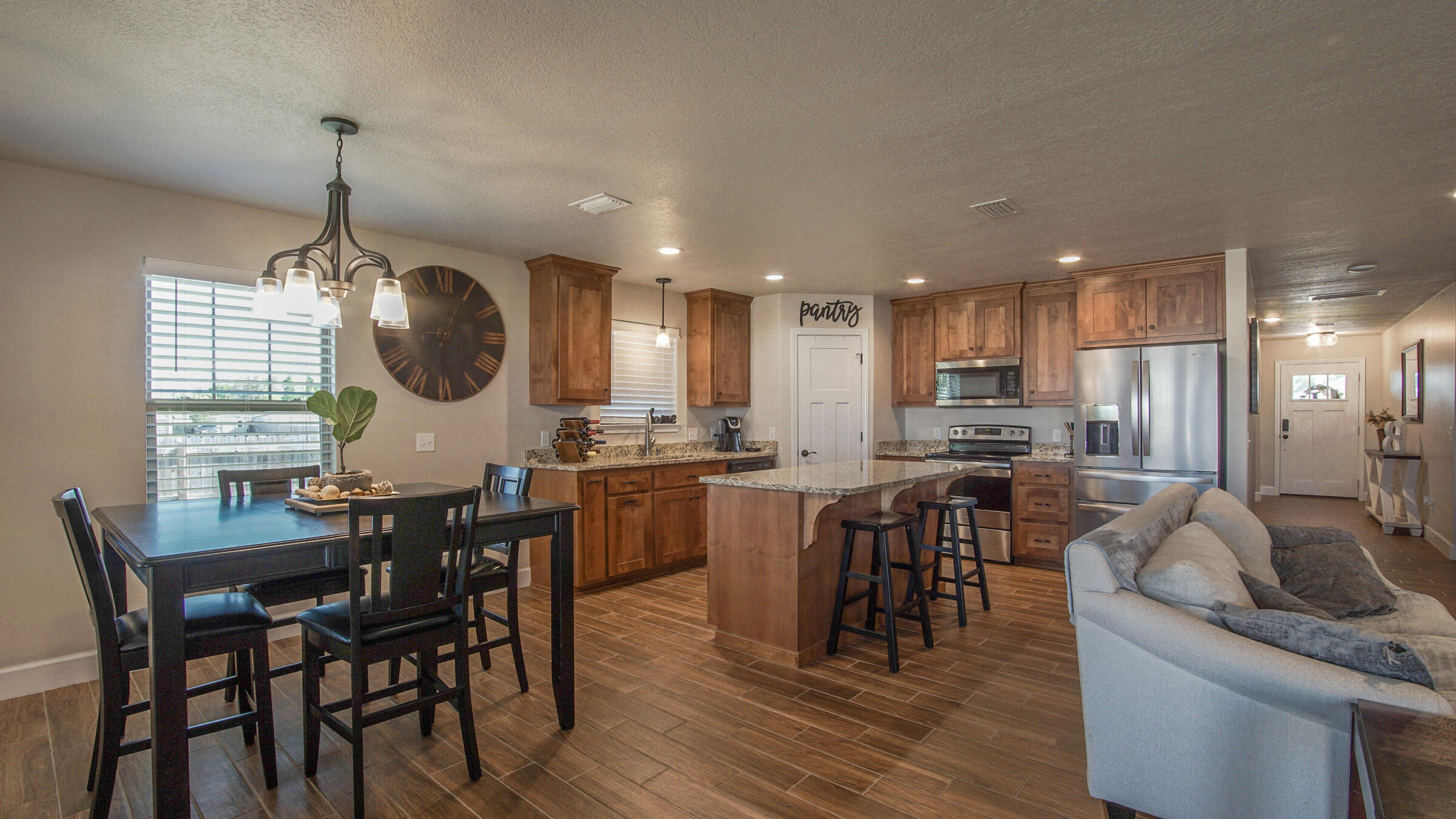 Ashlee Manor - Residential