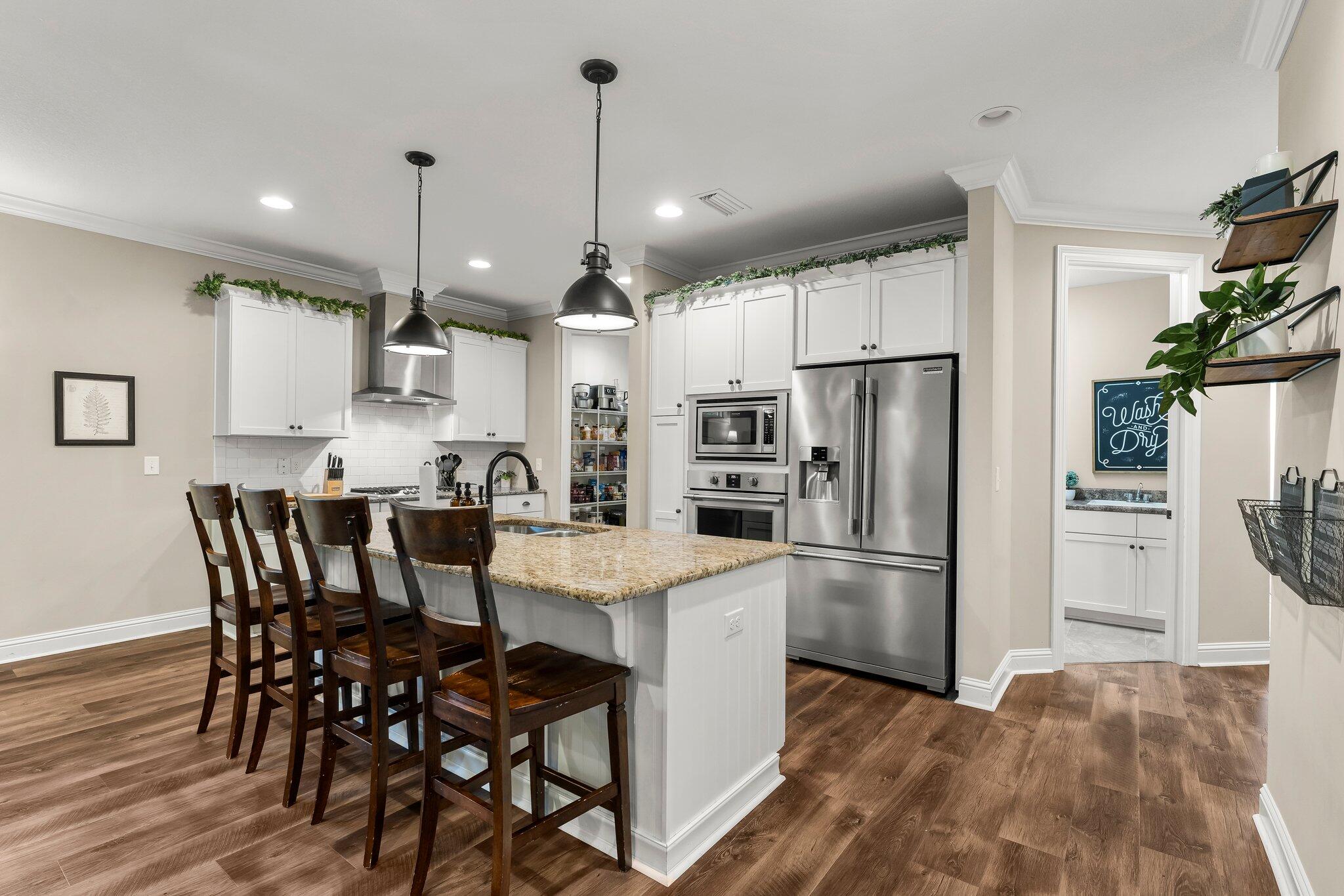 HAMMOCK BAY - Residential
