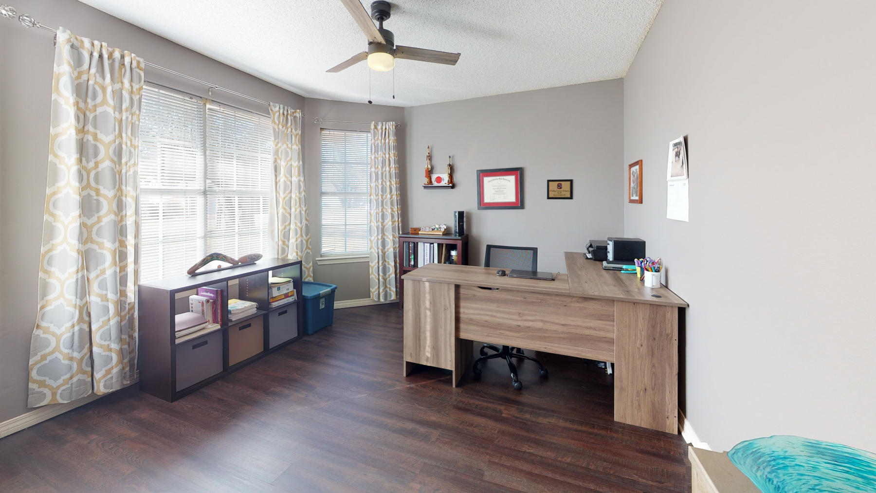 COUNTRY BREEZE ESTATES - Residential