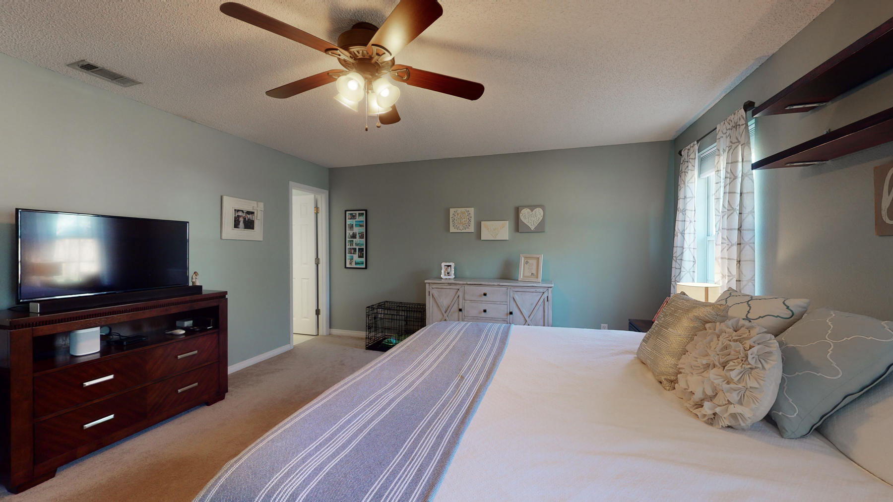 COUNTRY BREEZE ESTATES - Residential