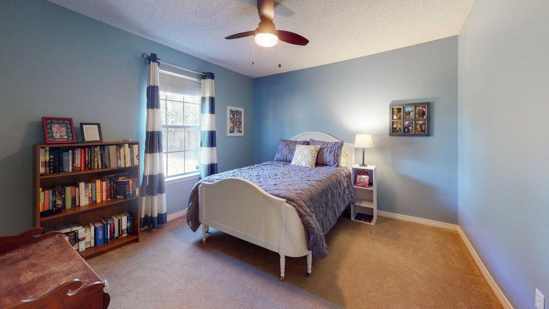 COUNTRY BREEZE ESTATES - Residential