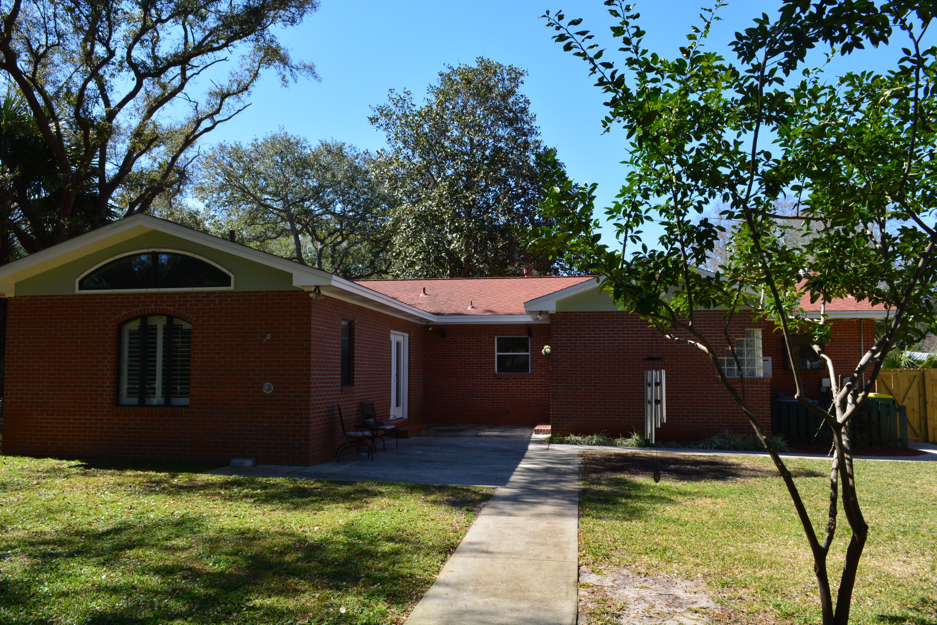 ROSEWOOD HOMES - Residential