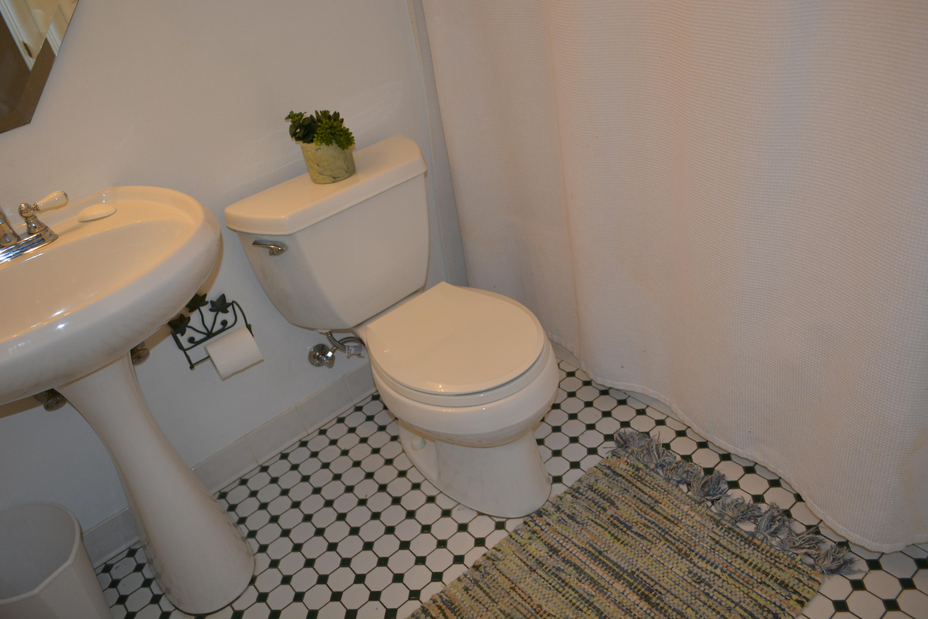 ROSEWOOD HOMES - Residential