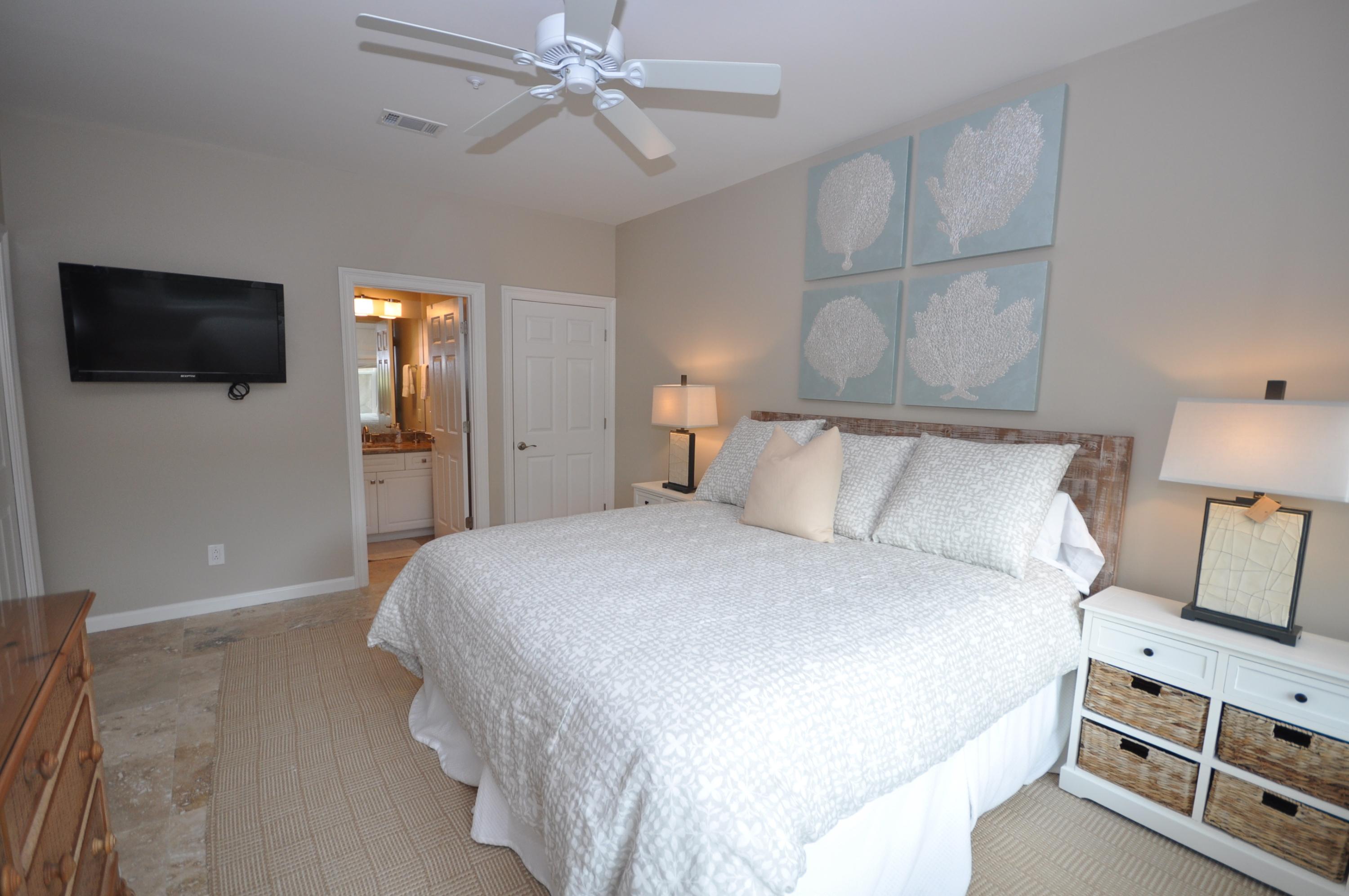 Turnberry Villas - Residential