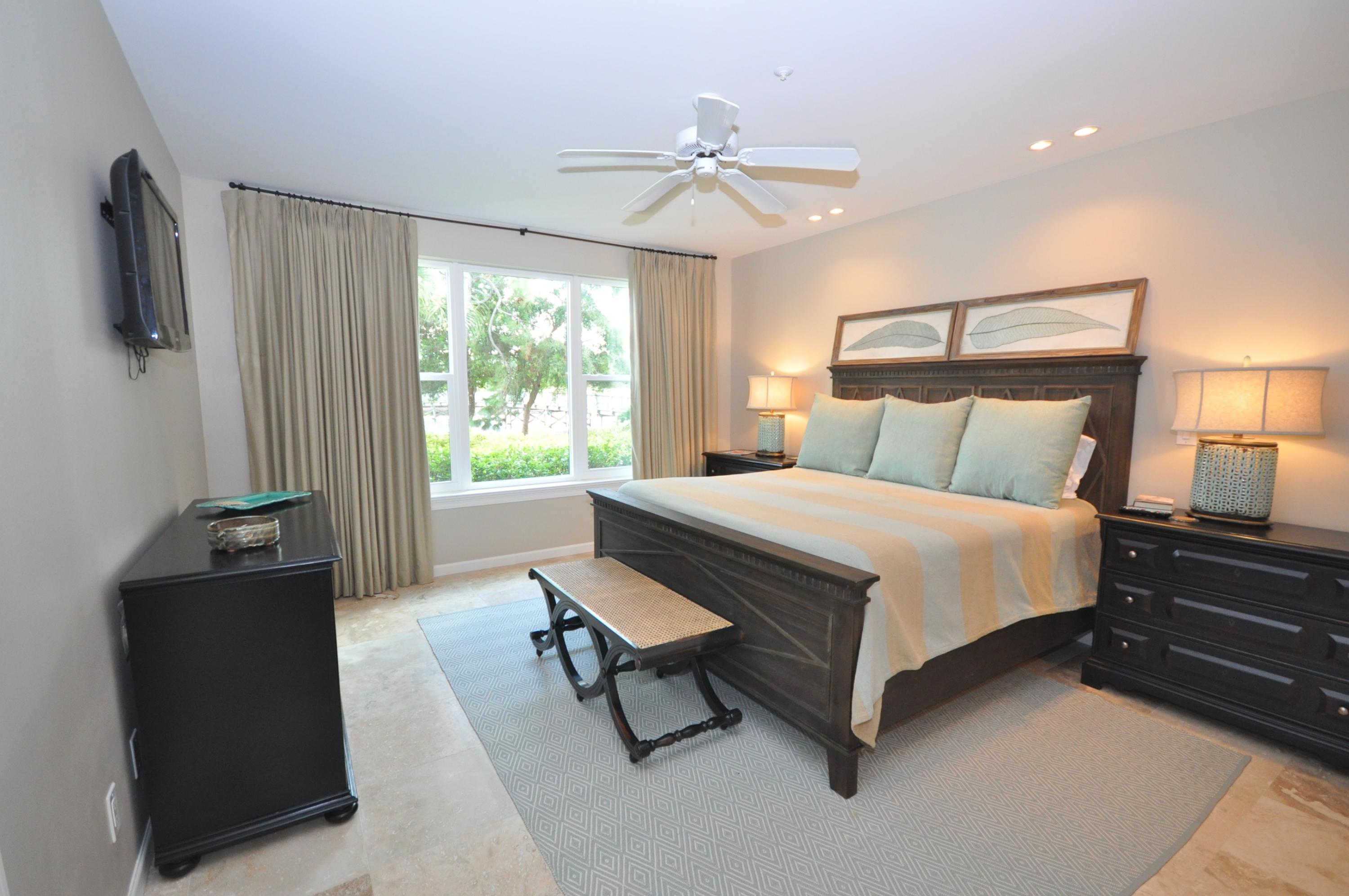 Turnberry Villas - Residential