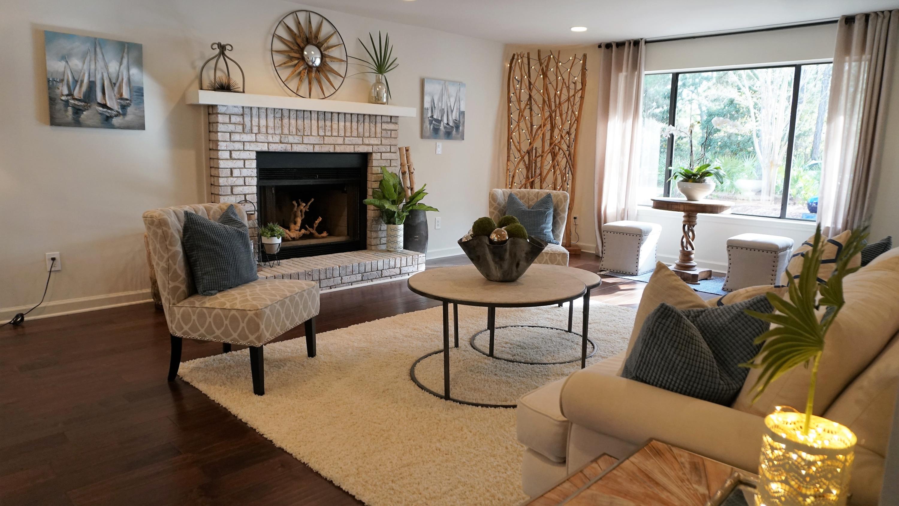 RAINTREE ESTATES - Residential