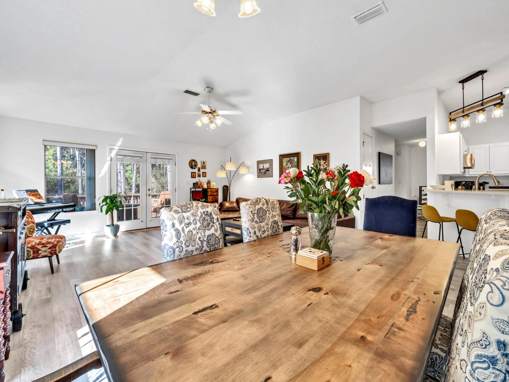 MARSH HARBOR - Residential Lease